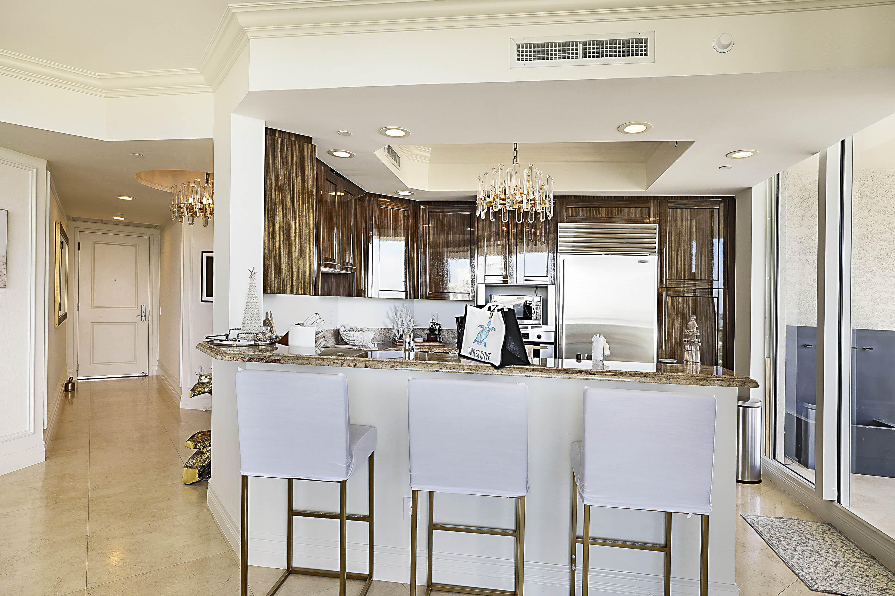 2700 N Ocean Drive 1006b Property Photo 6