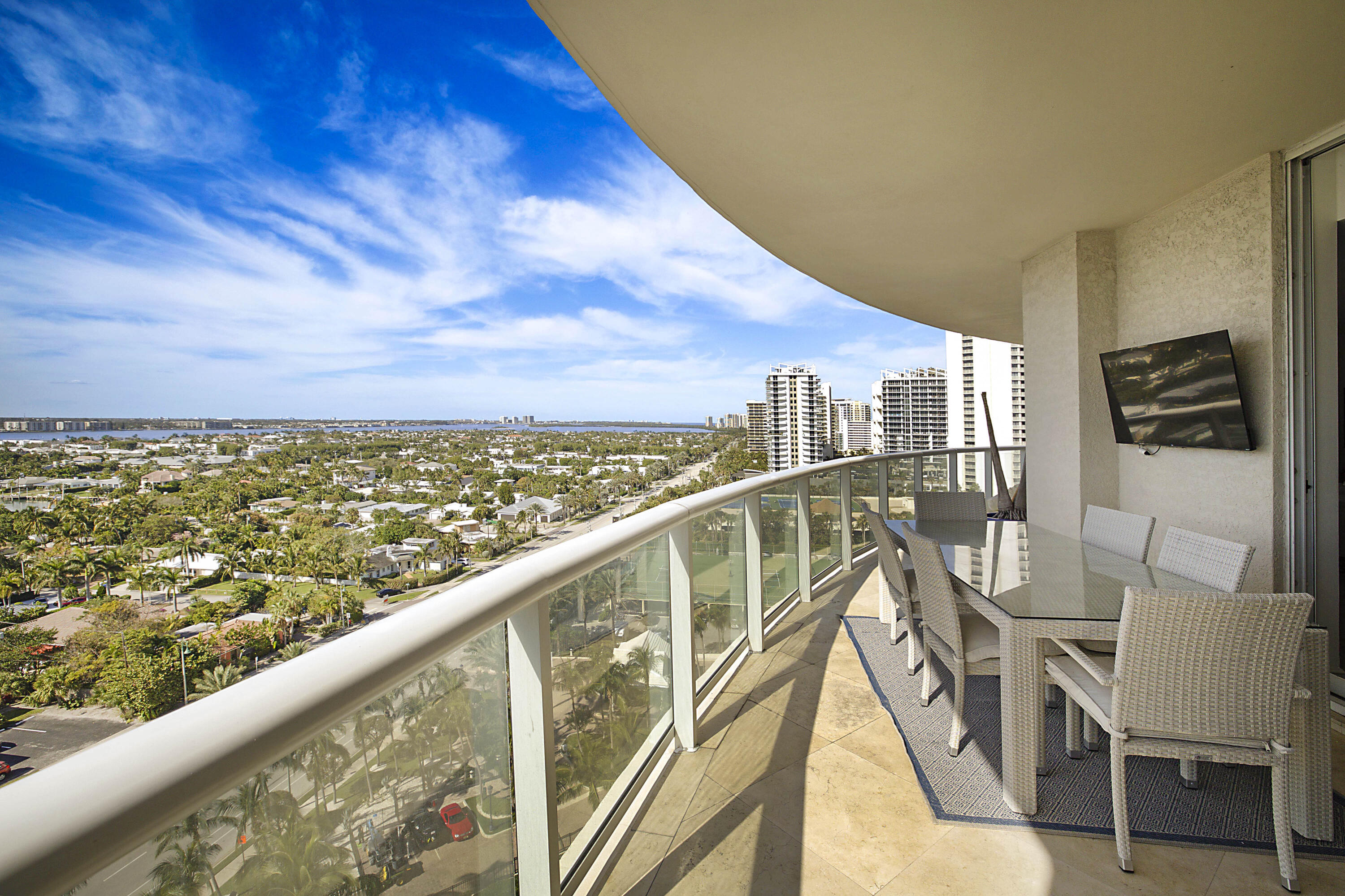 2700 N Ocean Drive 1006b Property Photo 22