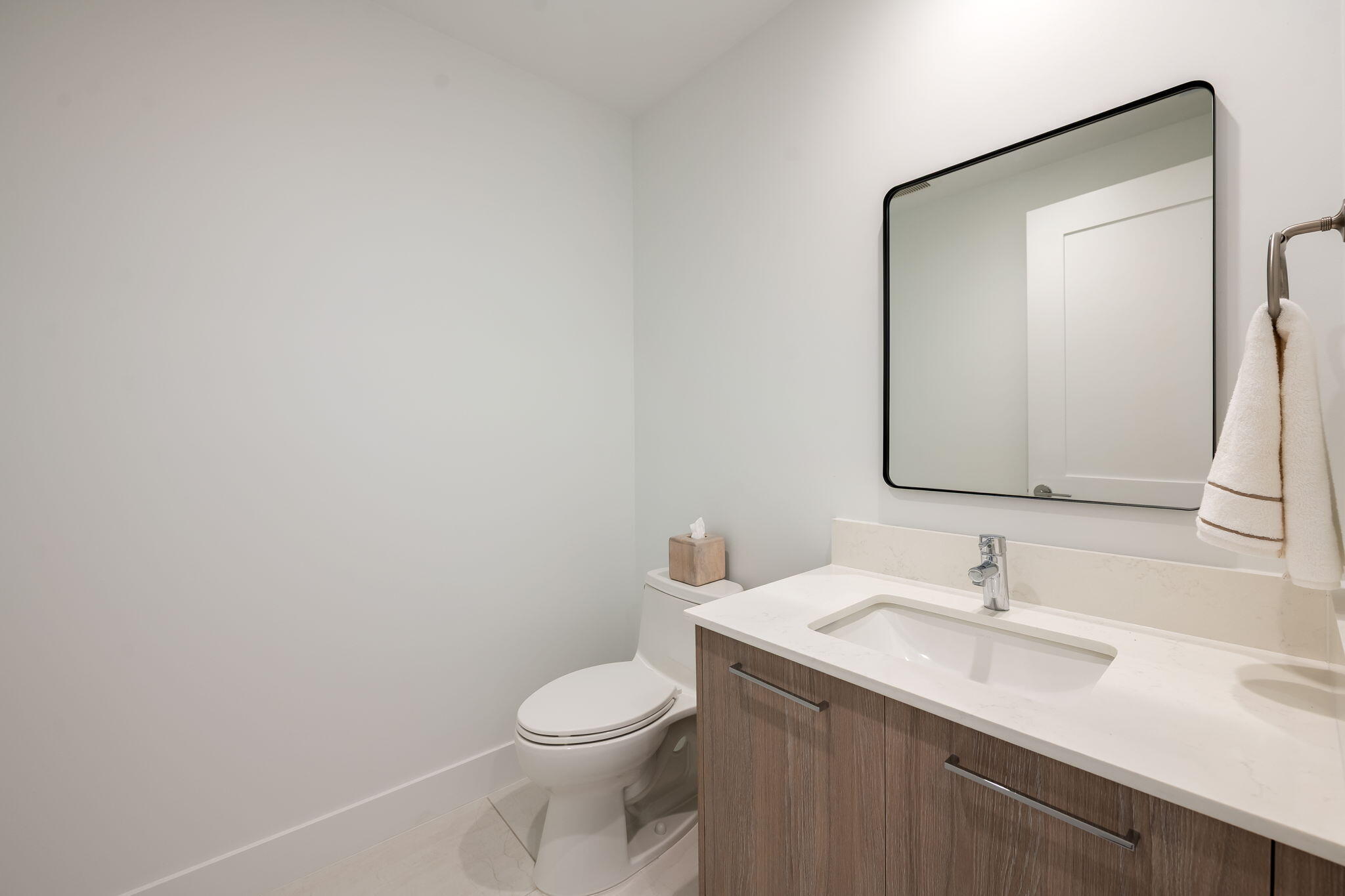153 N Seabreeze Boulevard #1903 Property Photo 11