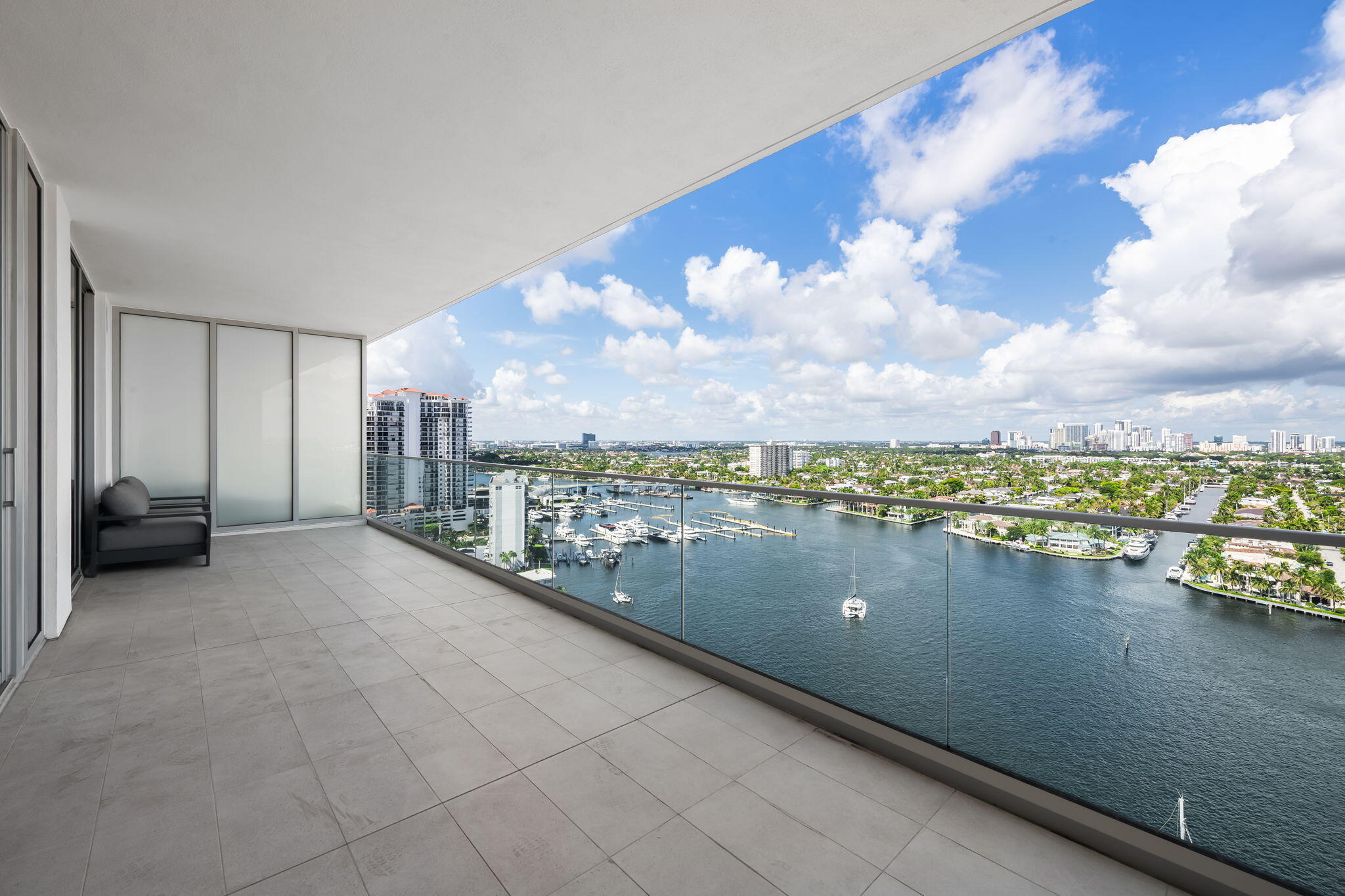 153 N Seabreeze Boulevard #1903 Property Photo 38
