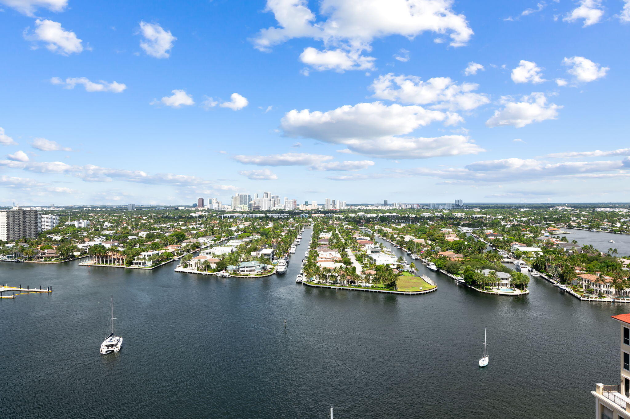 153 N Seabreeze Boulevard #1903 Property Photo 39