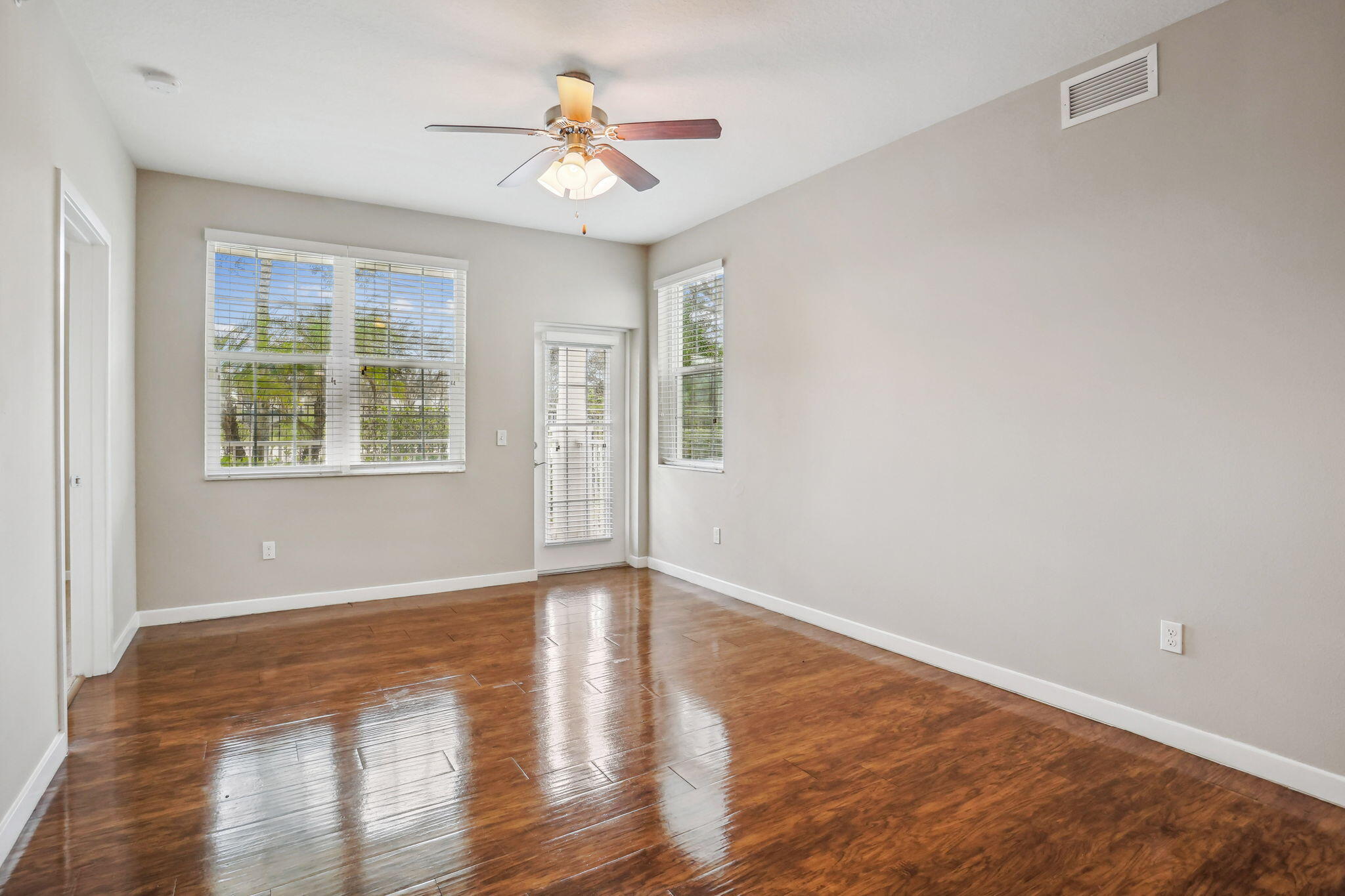 3615 High Ridge Road 201 Property Photo 11