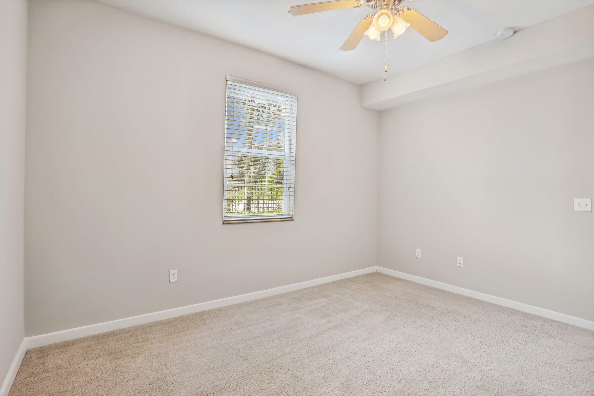3615 High Ridge Road 201 Property Photo 16