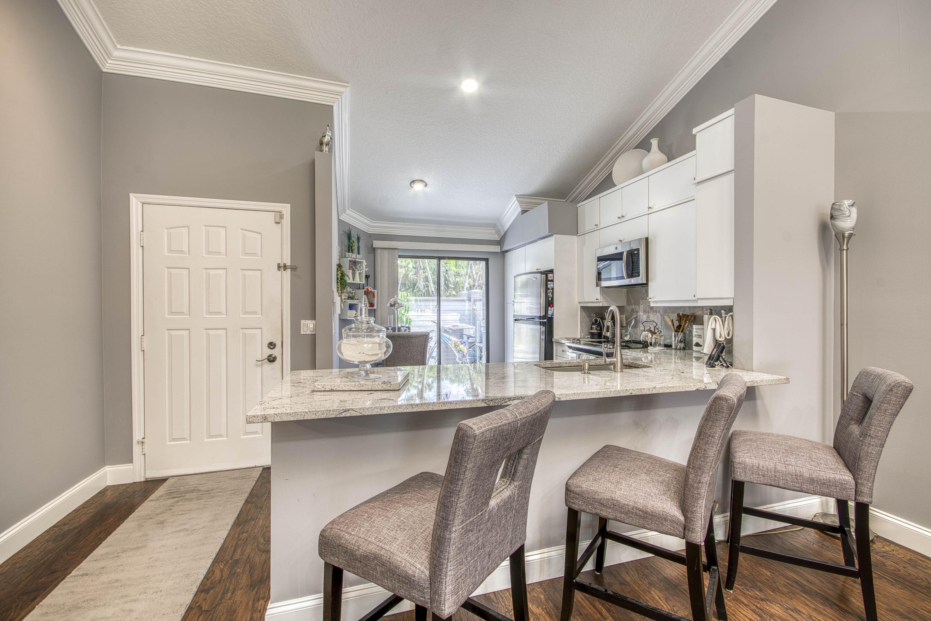 109 Landings Boulevard Property Photo 3