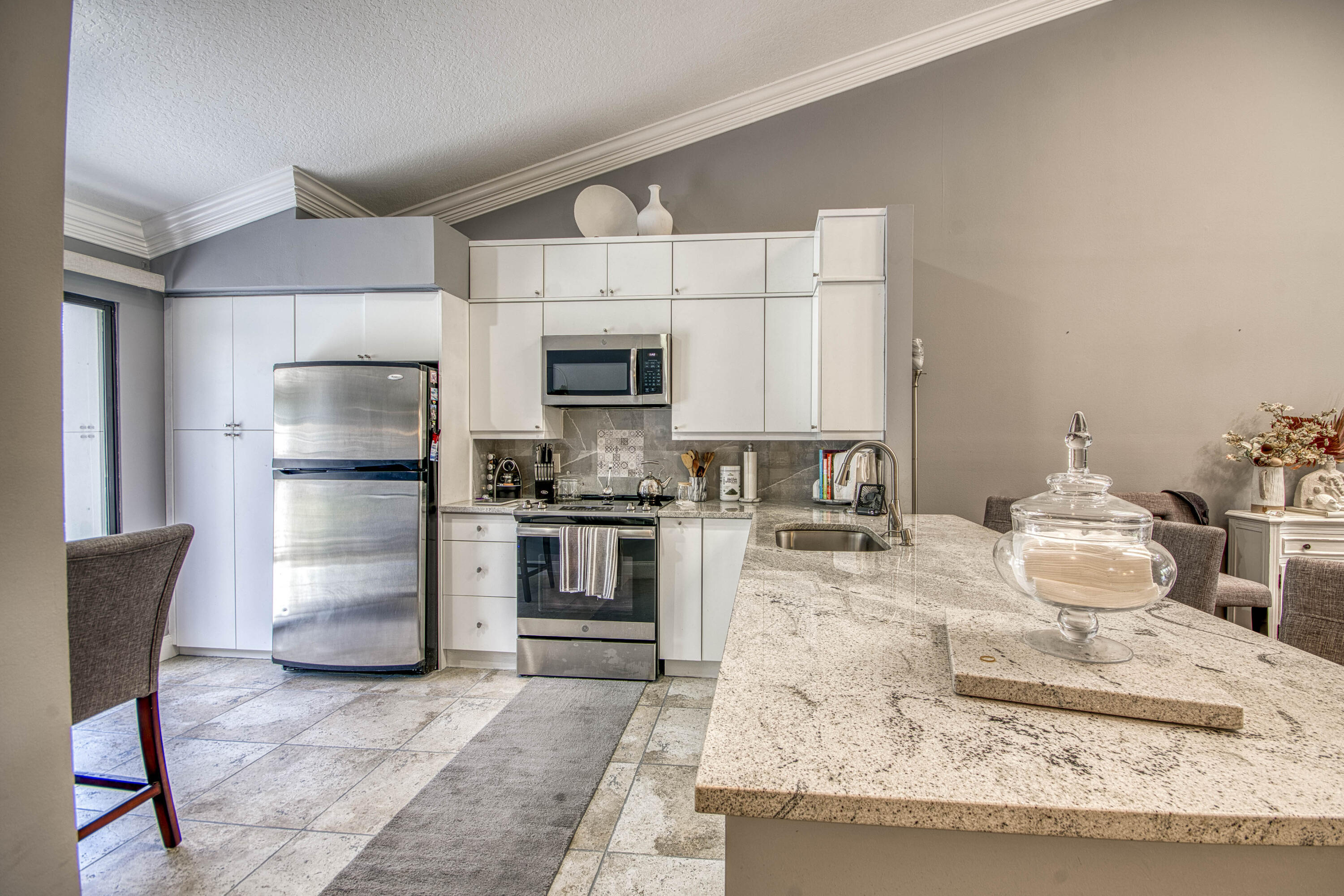 109 Landings Boulevard Property Photo 4