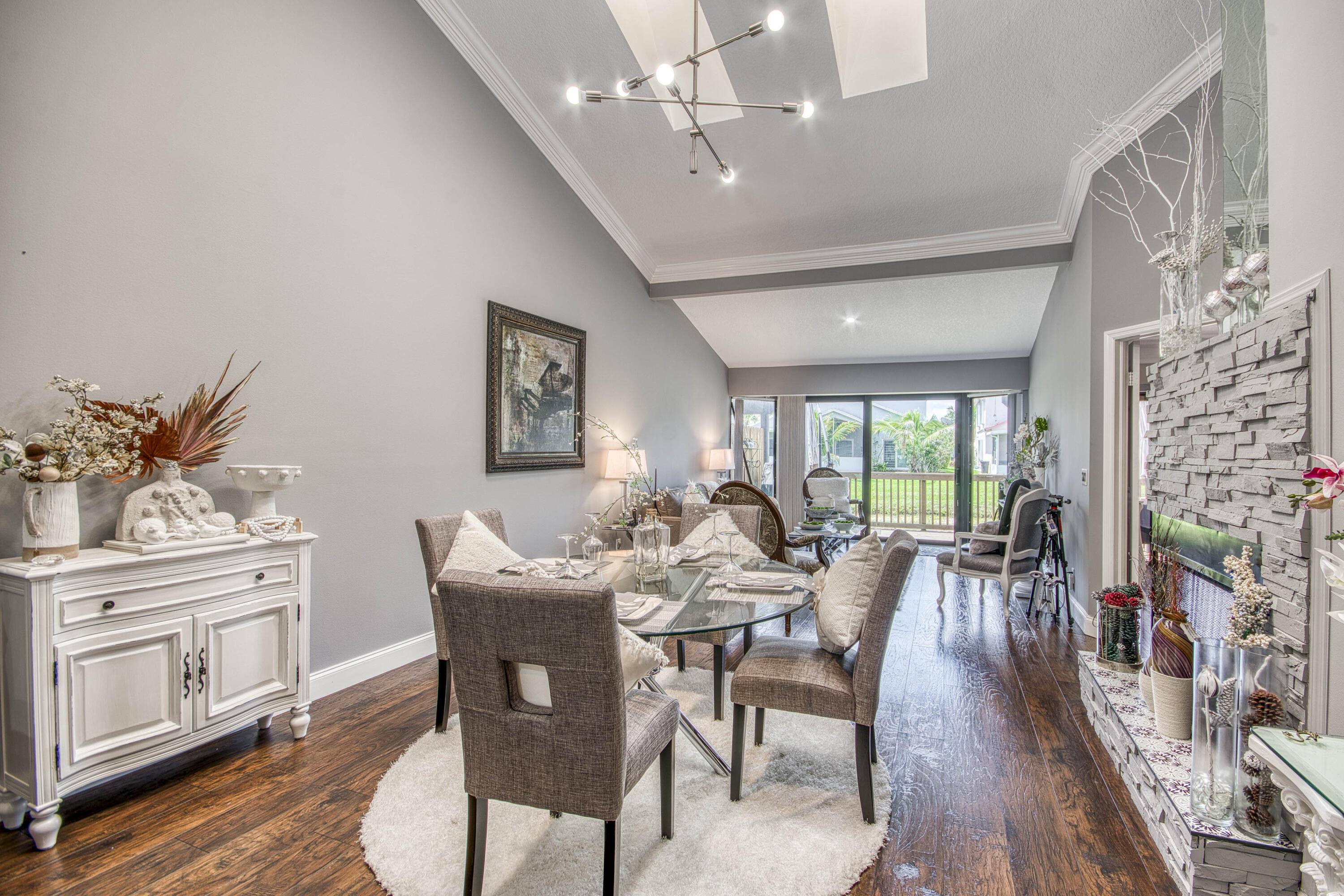 109 Landings Boulevard Property Photo 9