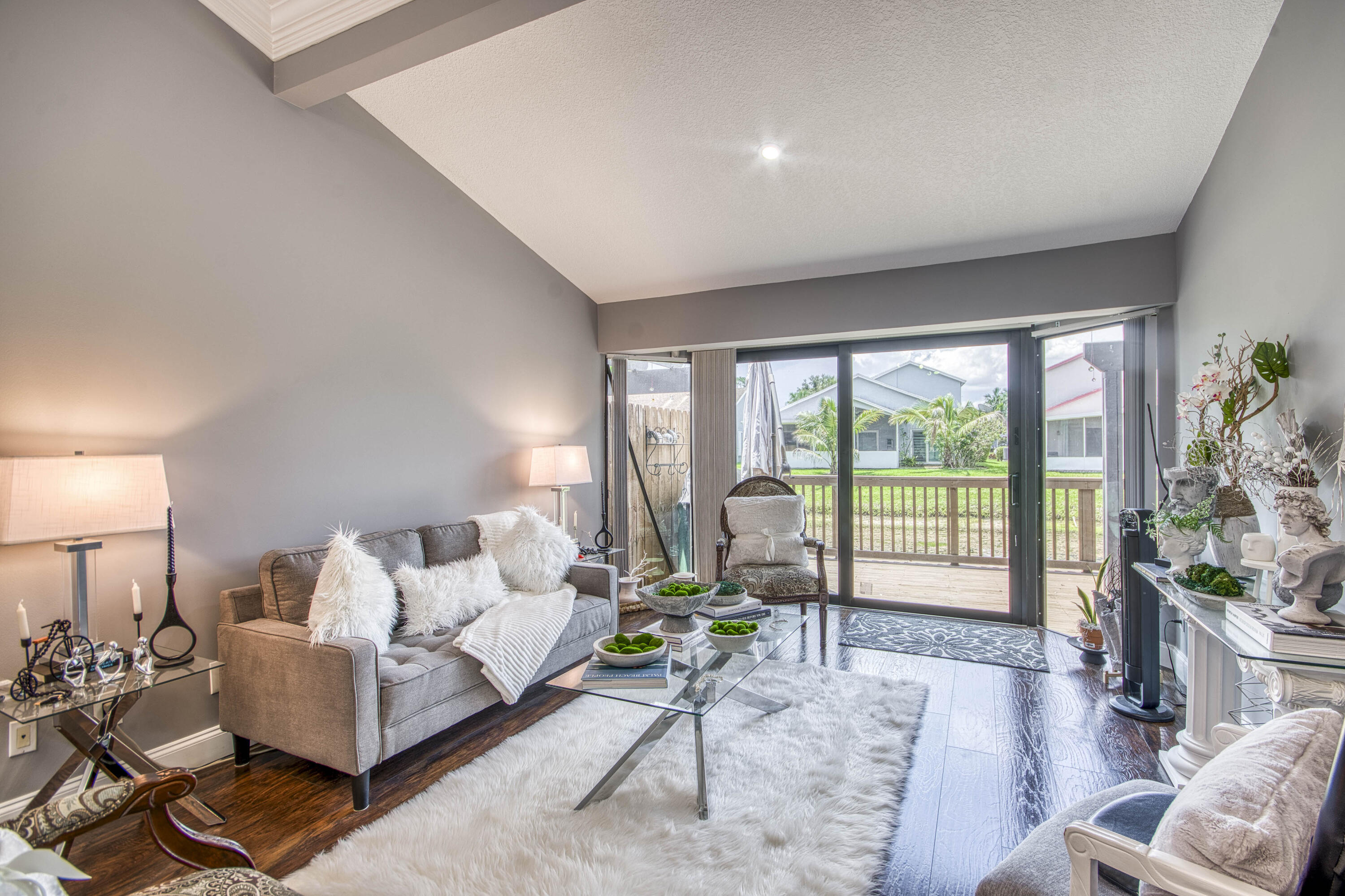 109 Landings Boulevard Property Photo 12
