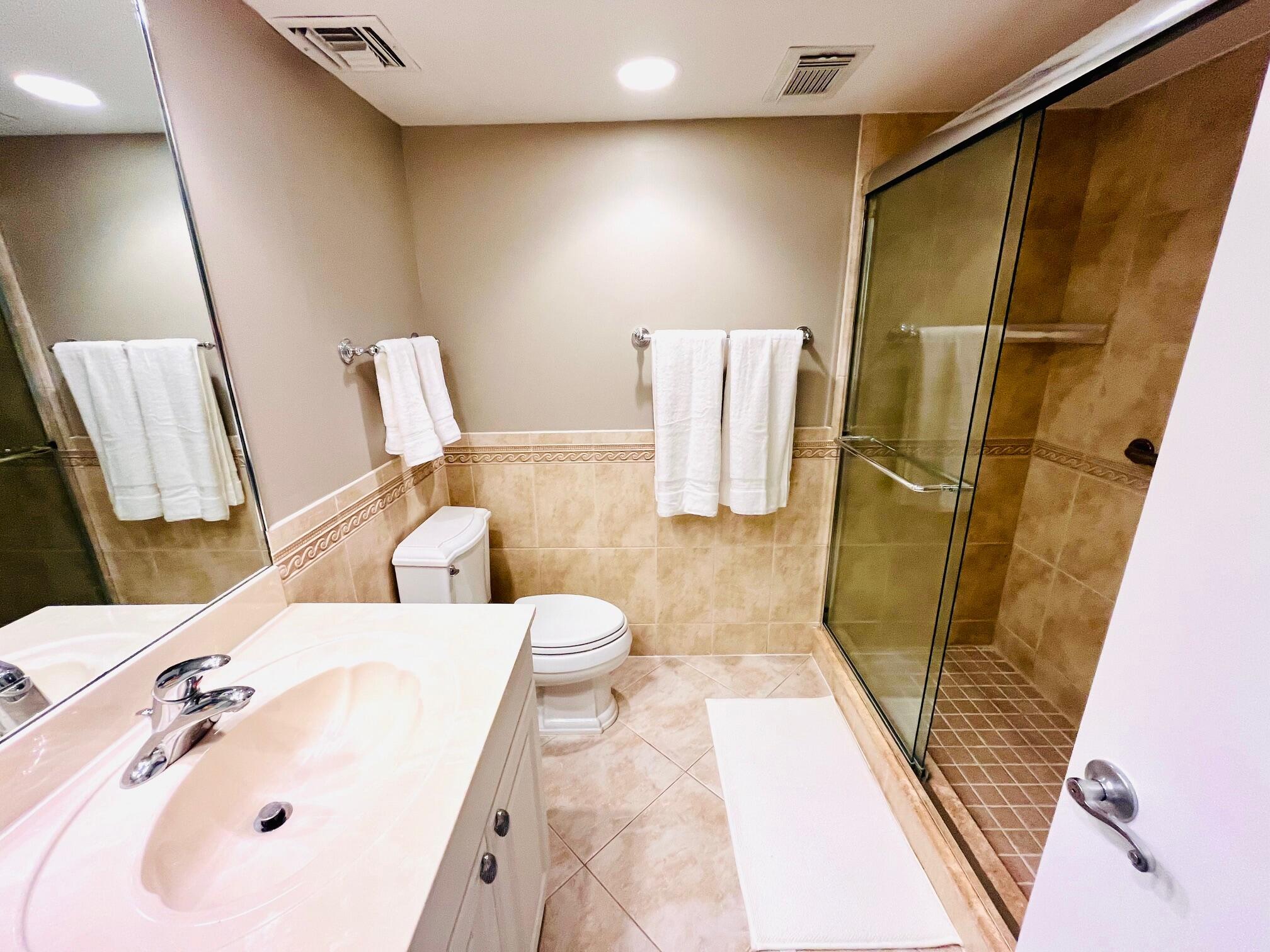 2800 N Ocean Drive A12b Property Photo 14