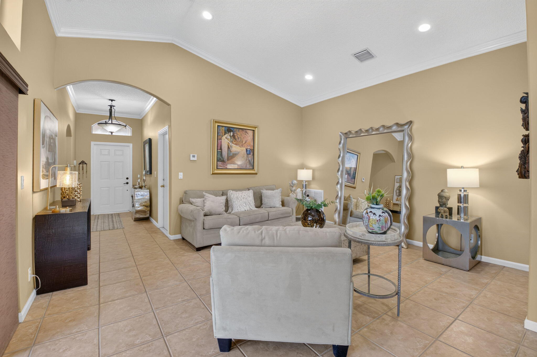 6405 Sand Hills Circle Property Photo 2
