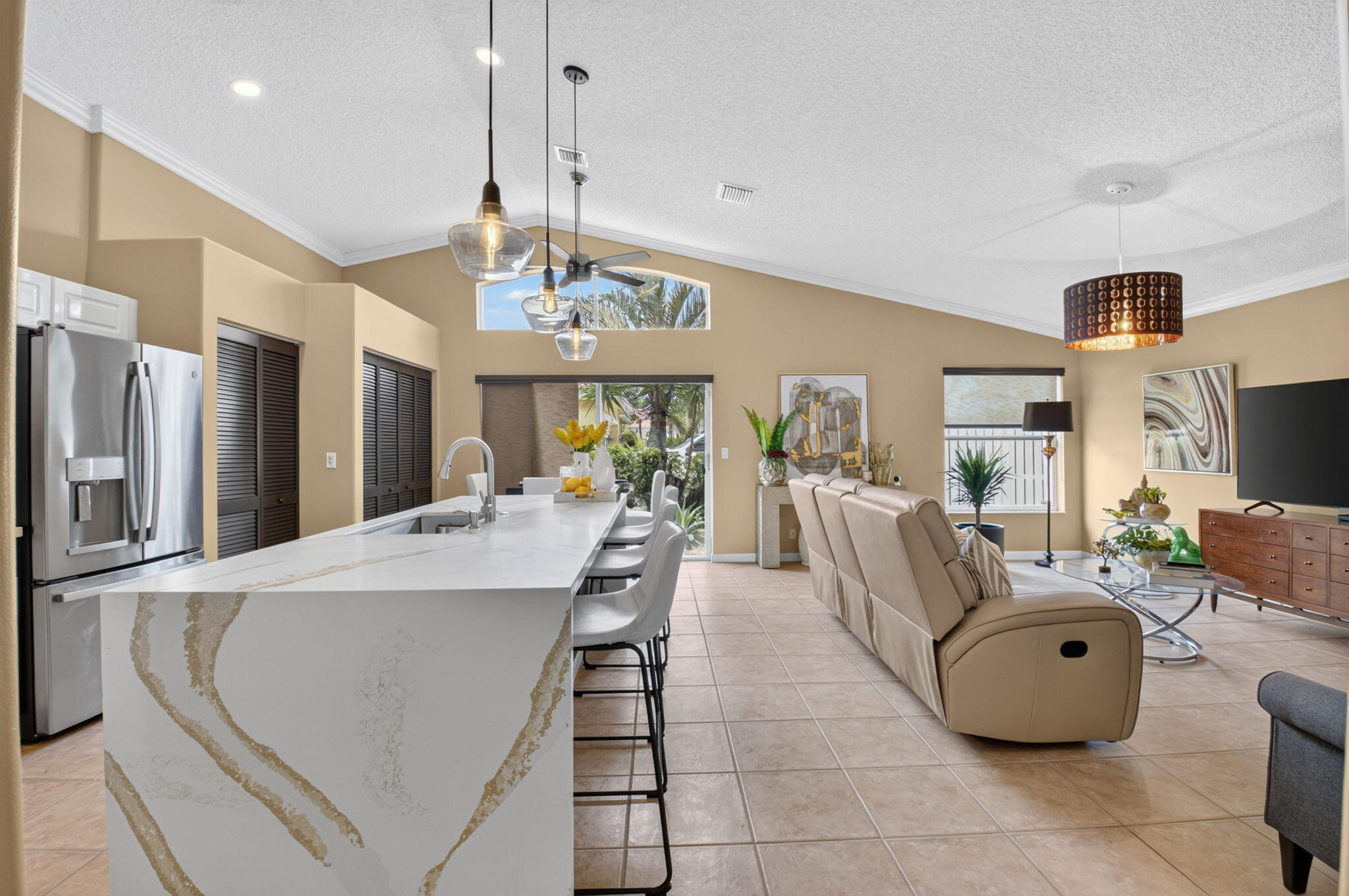6405 Sand Hills Circle Property Photo 10