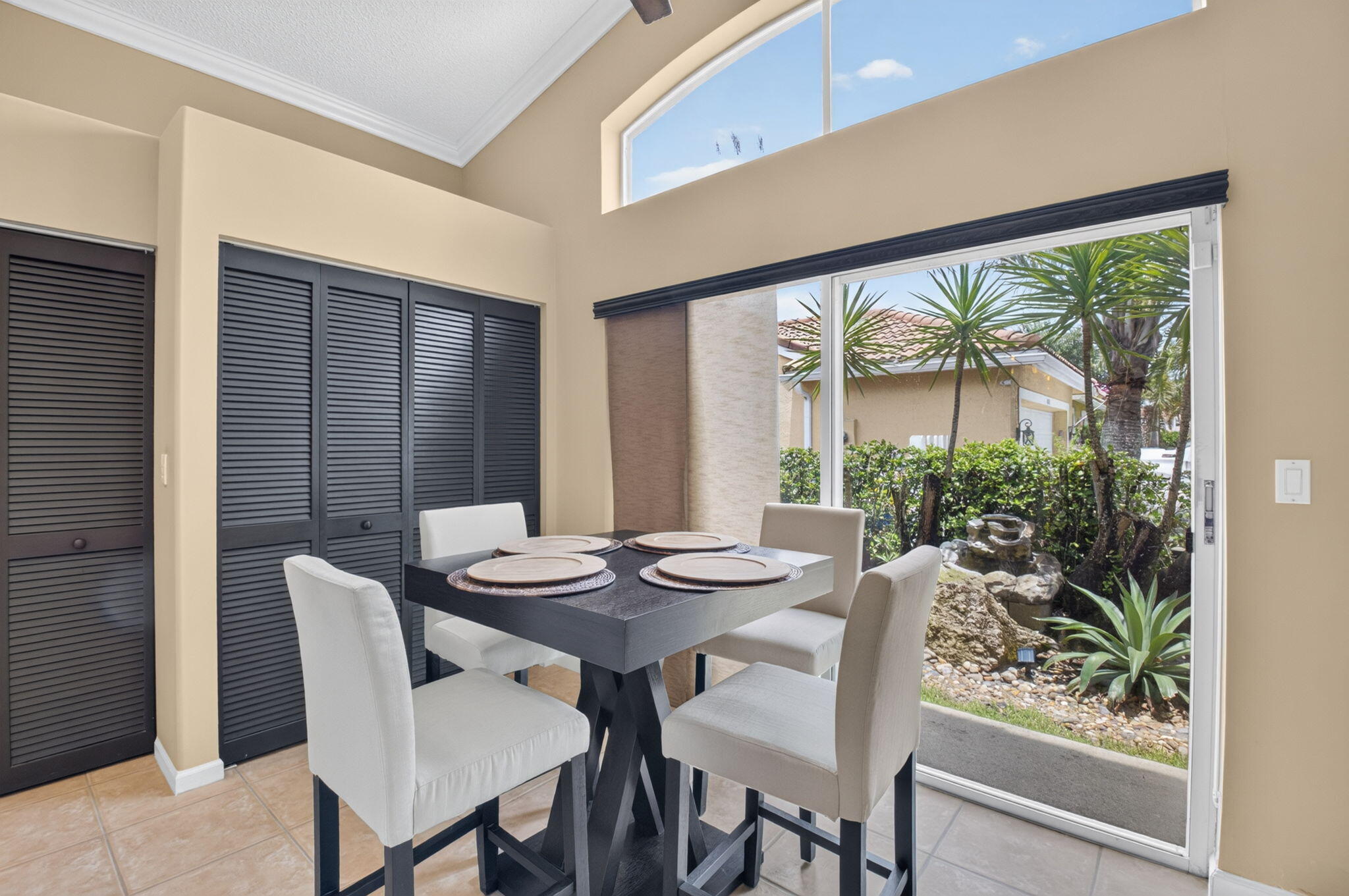 6405 Sand Hills Circle Property Photo 14