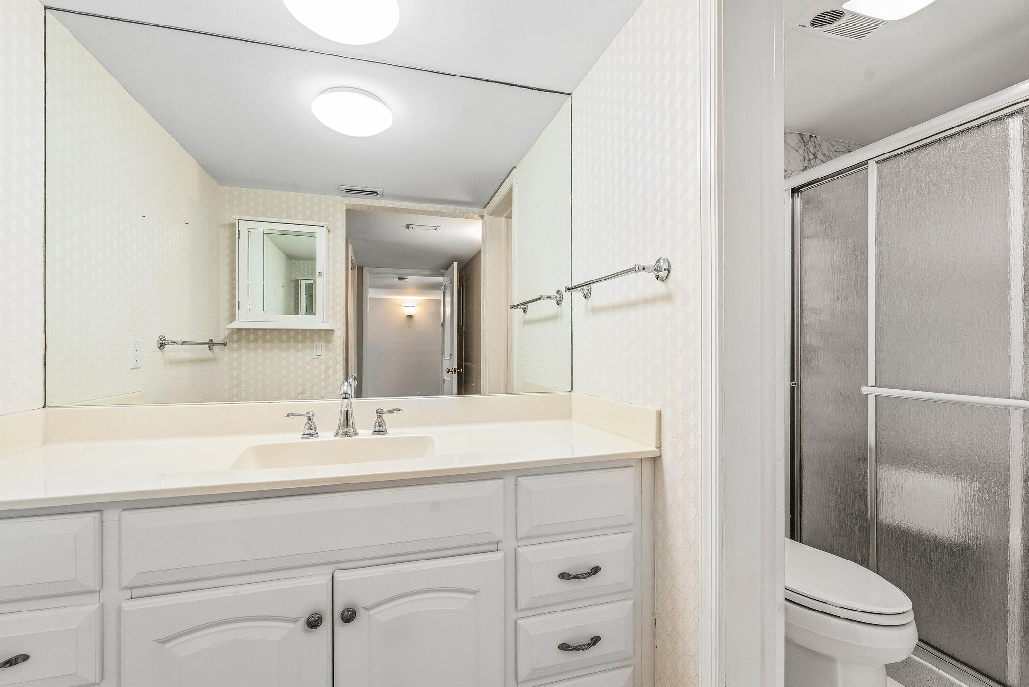 2741 Ocean Drive 31d Property Photo 16