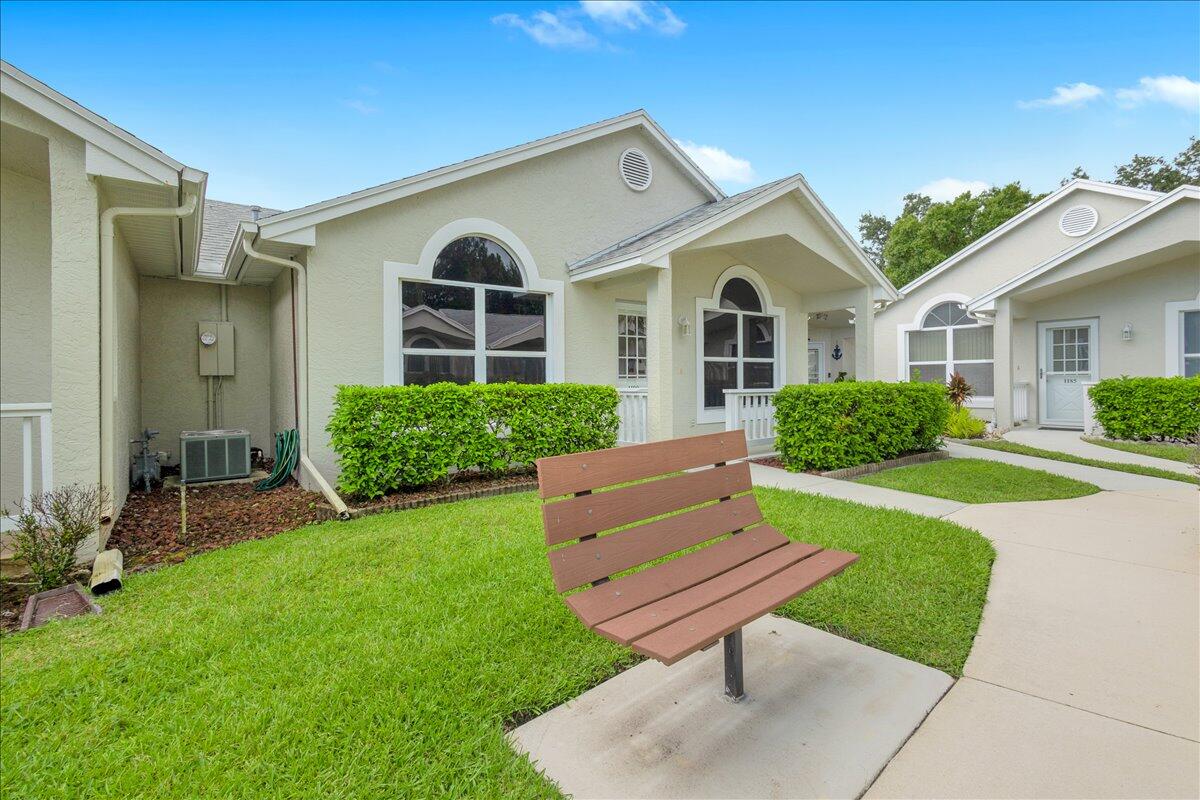 1189 Nw Lombardy Drive Property Photo 8