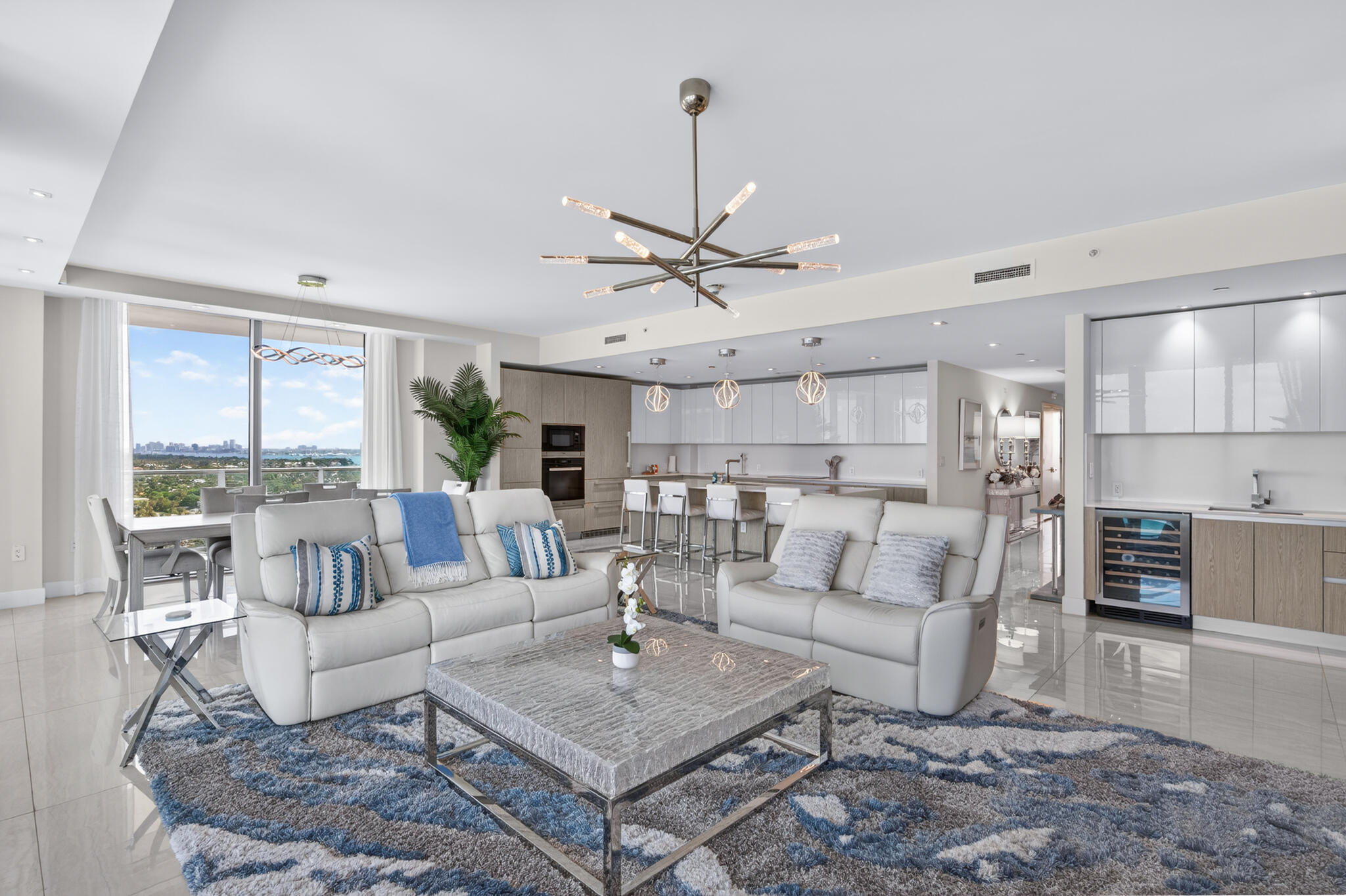 3100 N Ocean Drive 1805p Property Photo 6