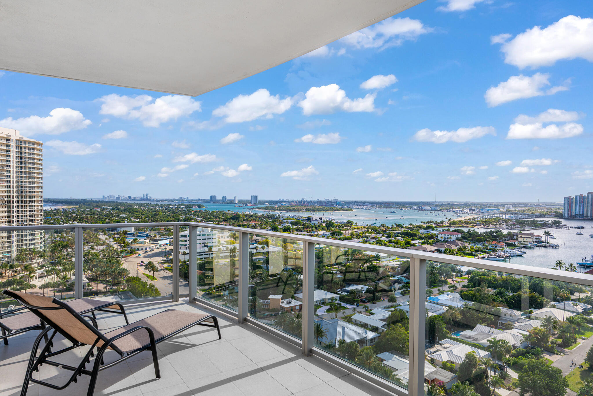 3100 N Ocean Drive 1805p Property Photo 27