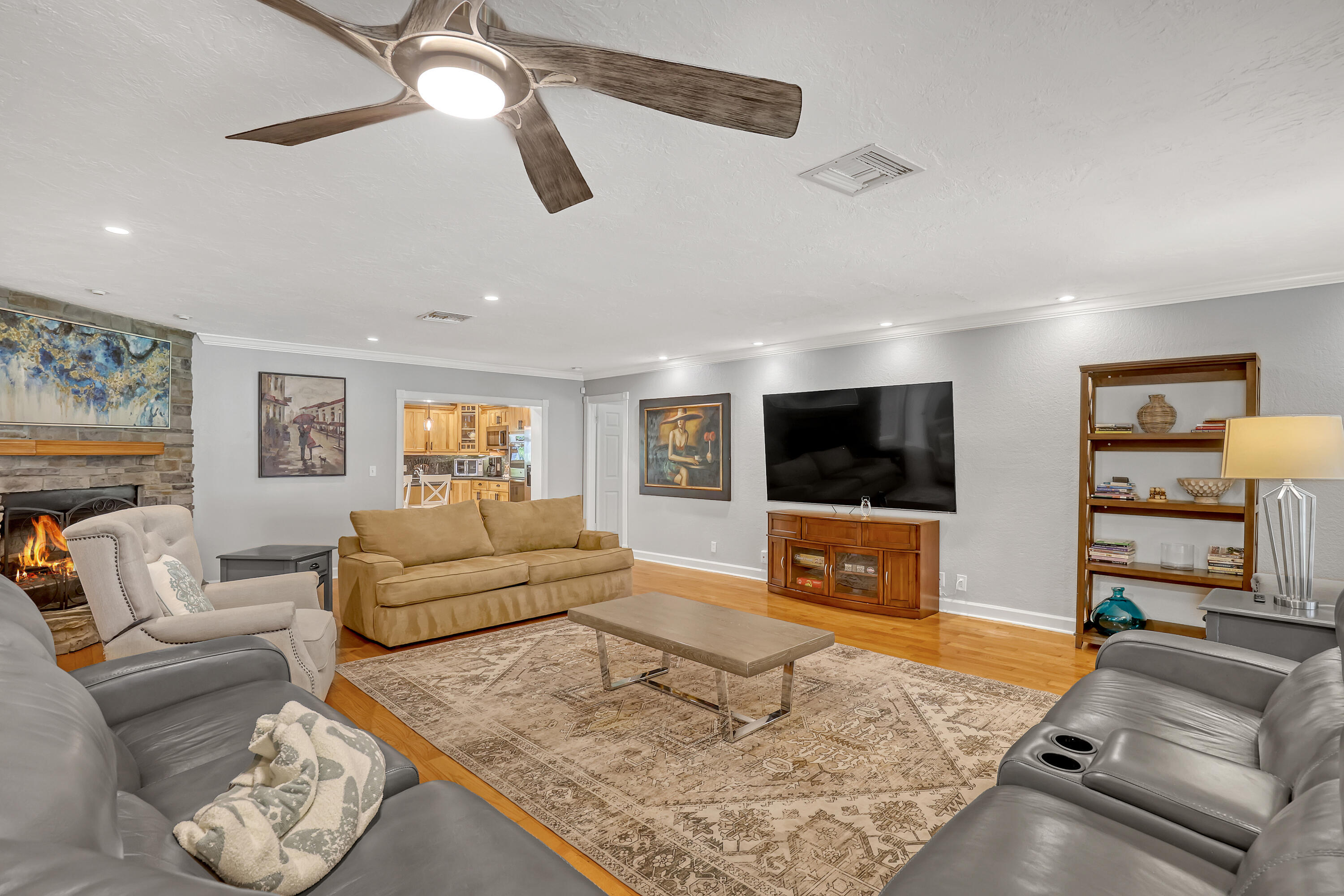10780 Anderson Lane Property Photo 16
