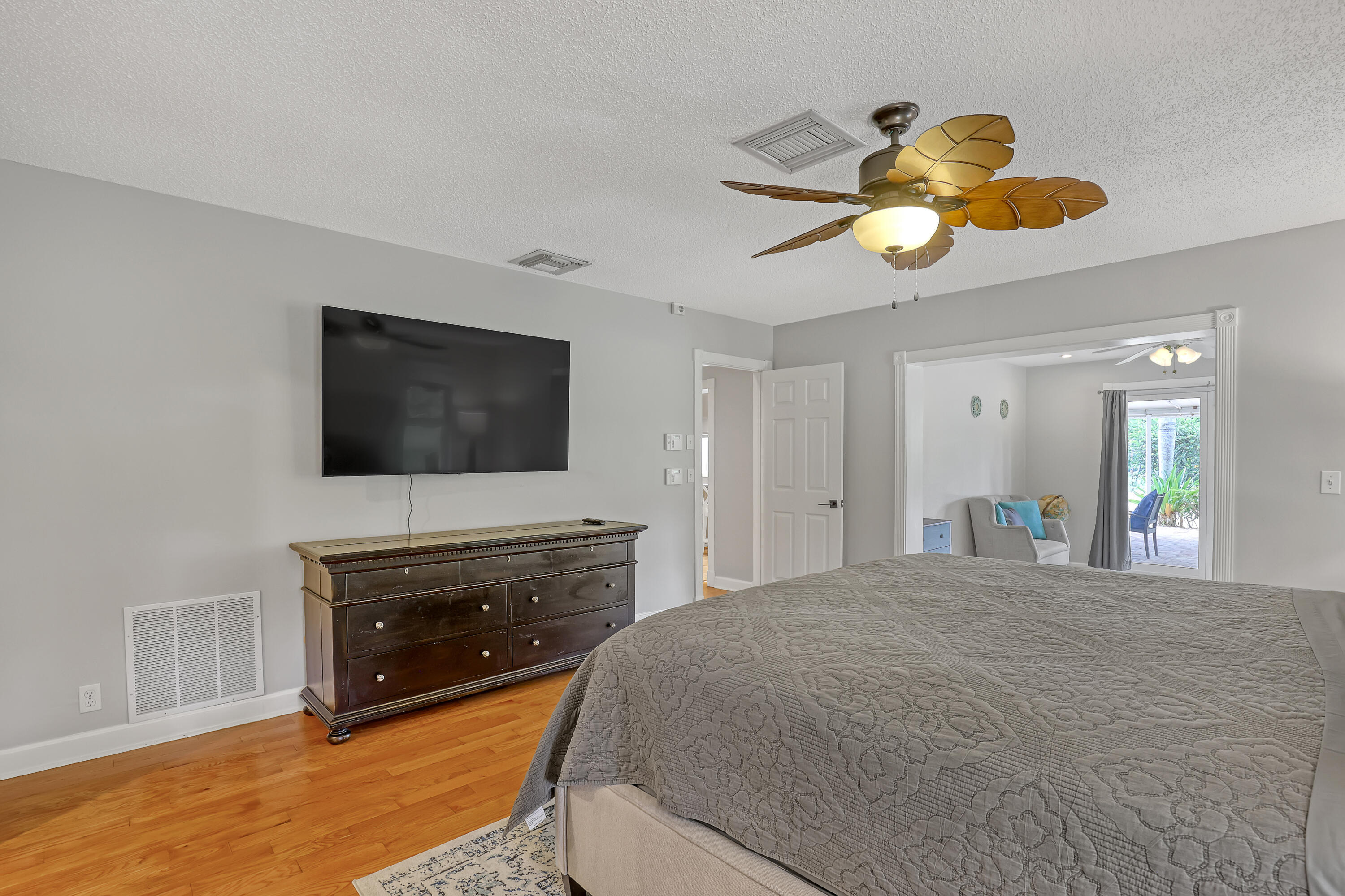 10780 Anderson Lane Property Photo 28
