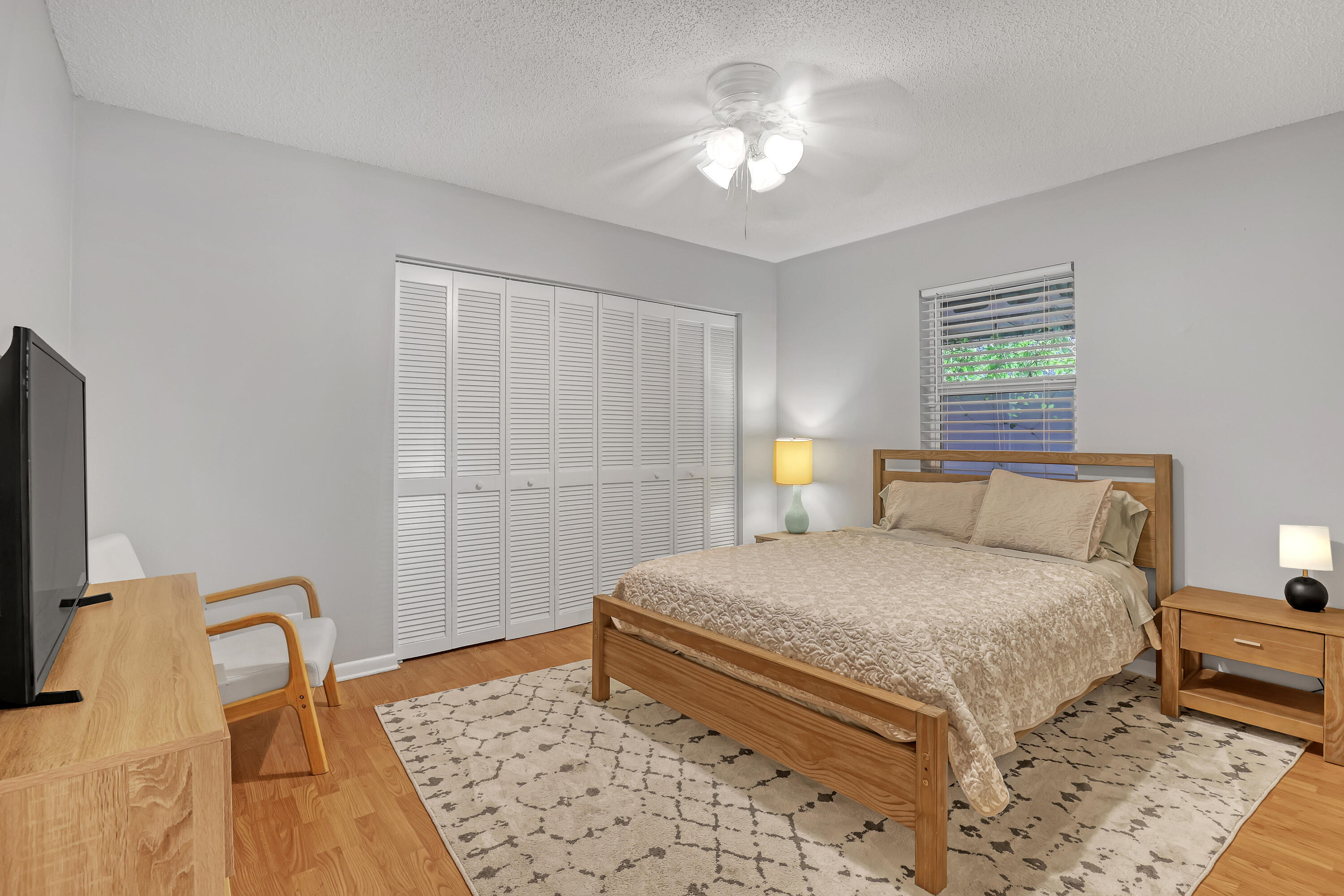 10780 Anderson Lane Property Photo 33