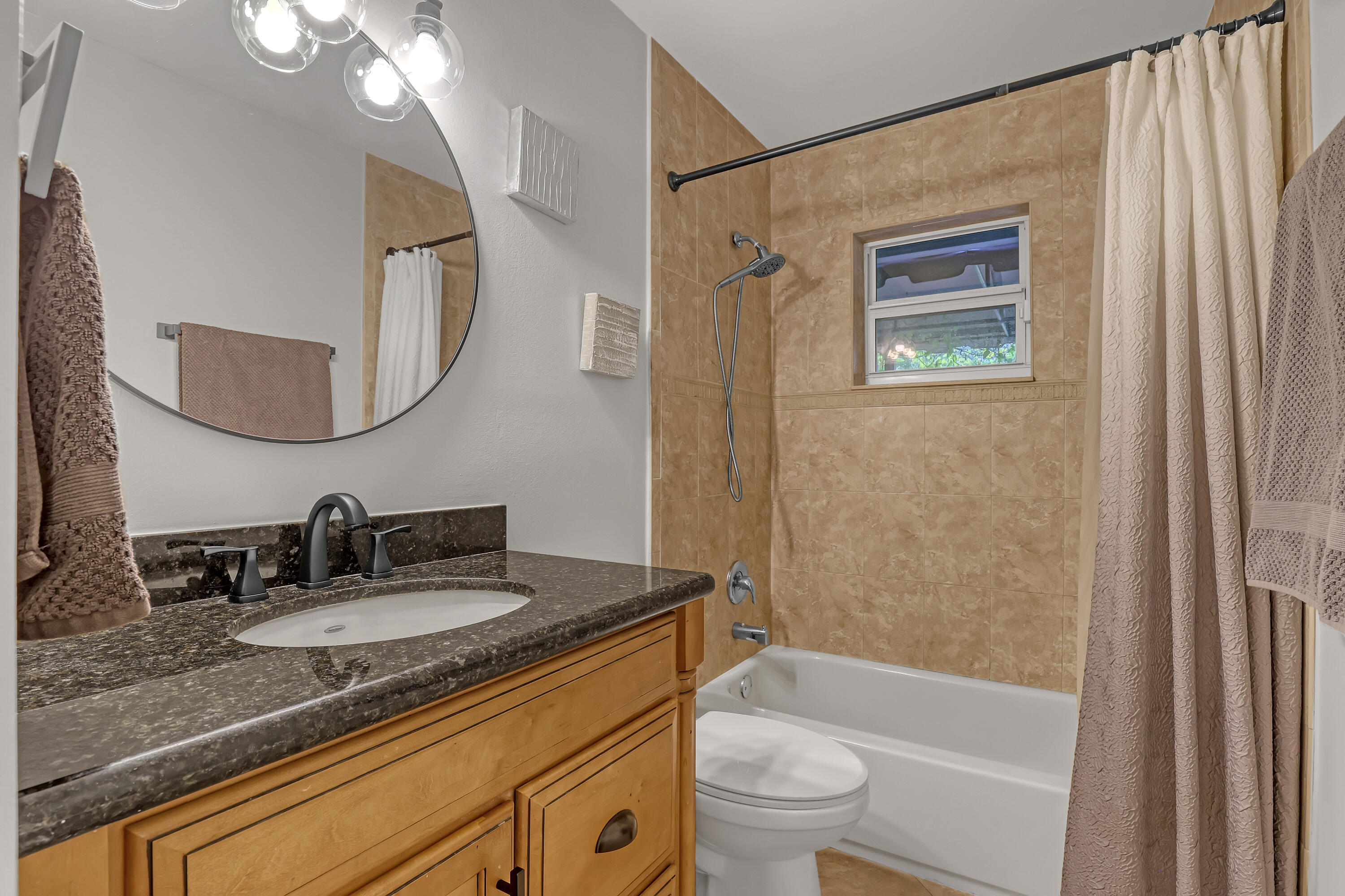 10780 Anderson Lane Property Photo 34