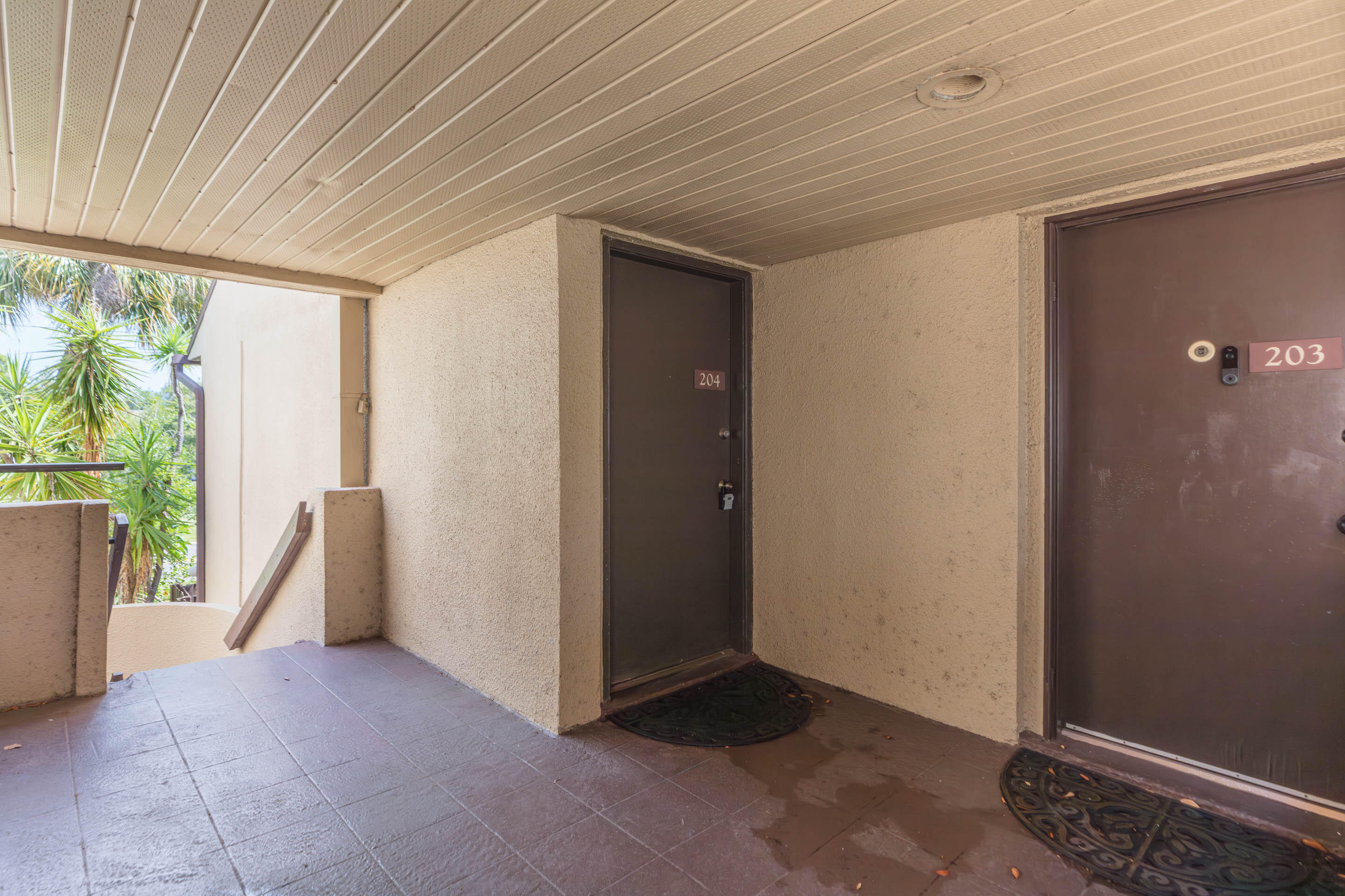 895 N Village Drive N 204 Property Photo 34