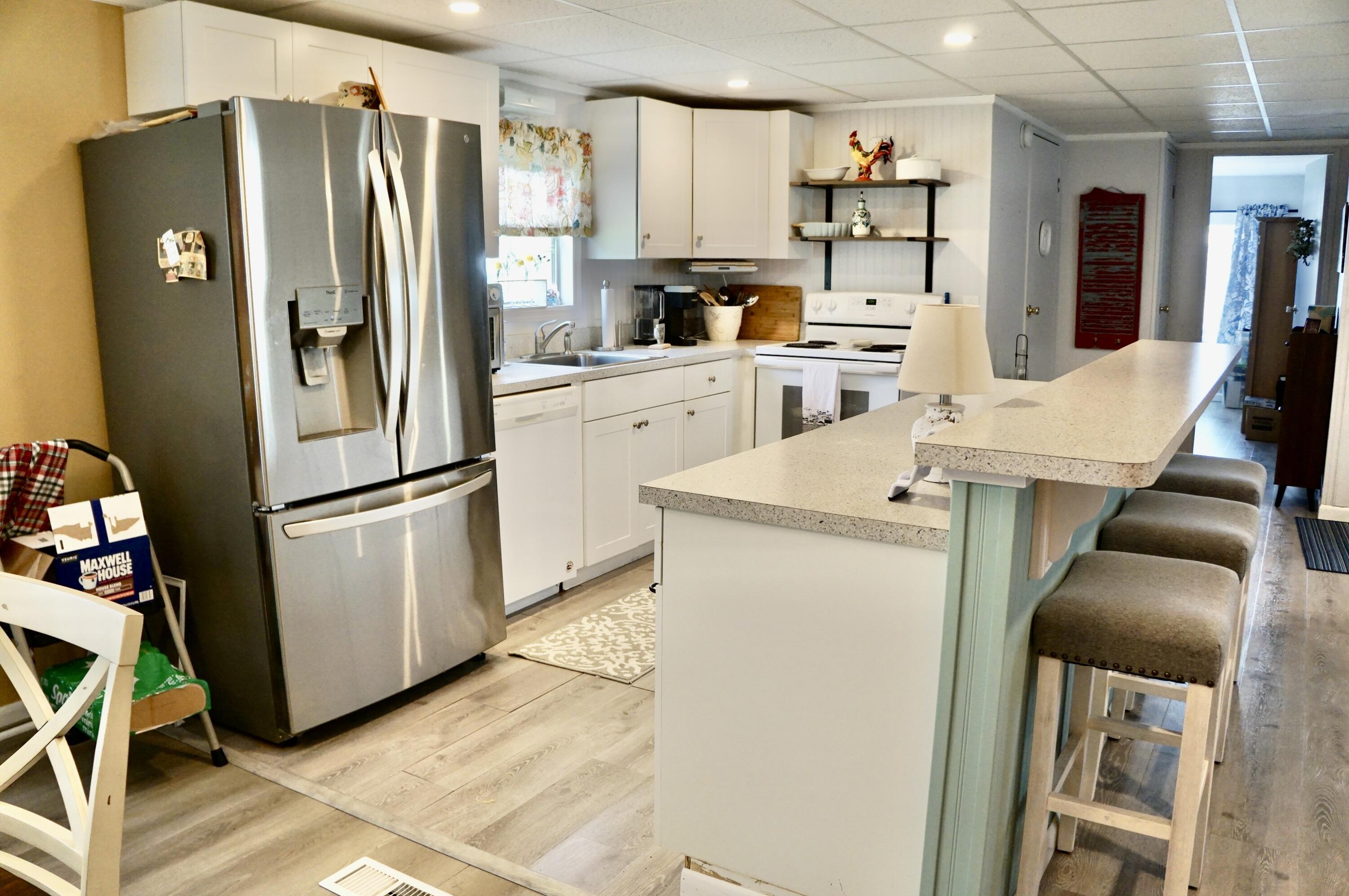 112 W Caribbean Property Photo 8