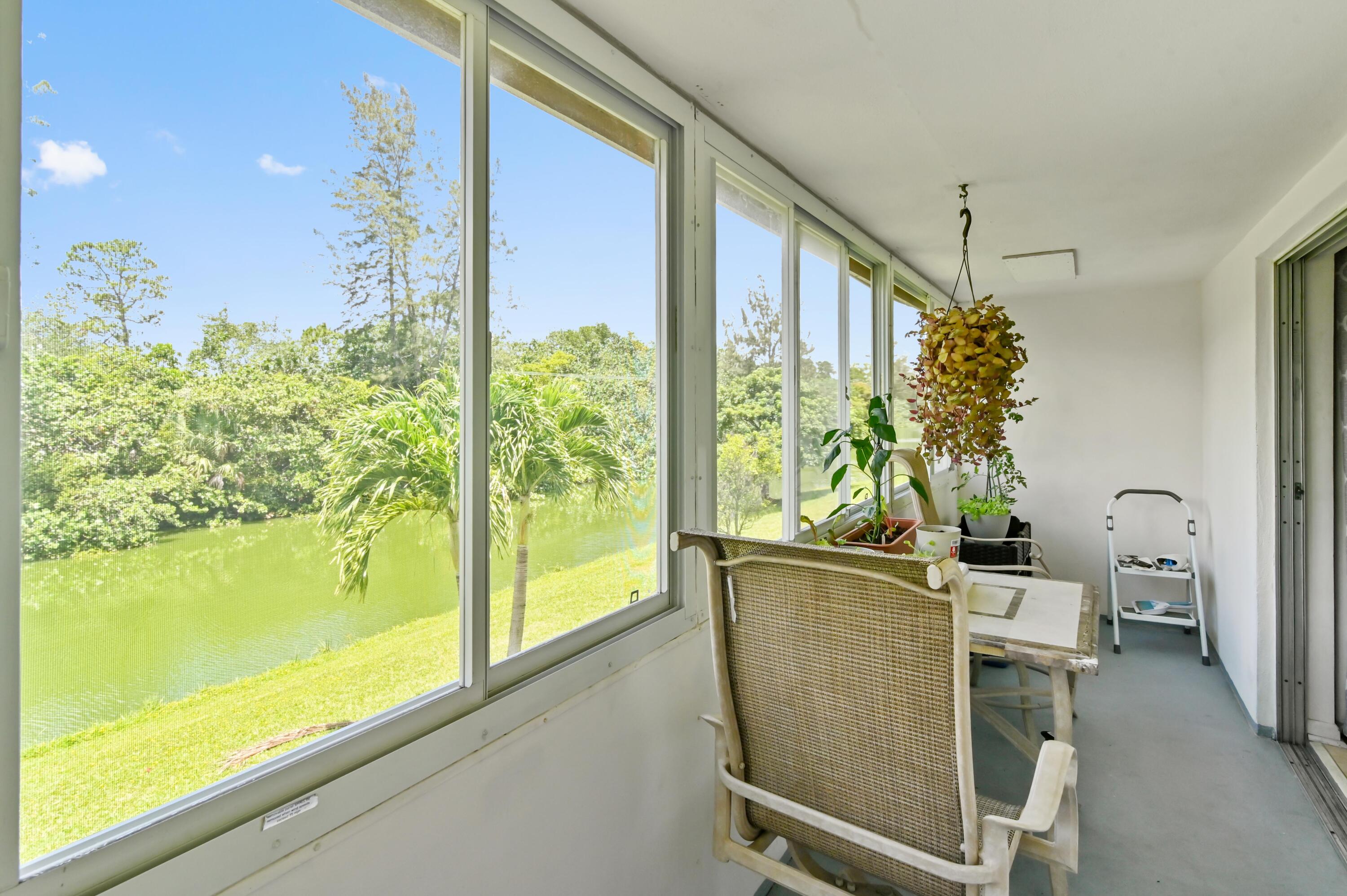 75 Camden Drive C Property Photo 15