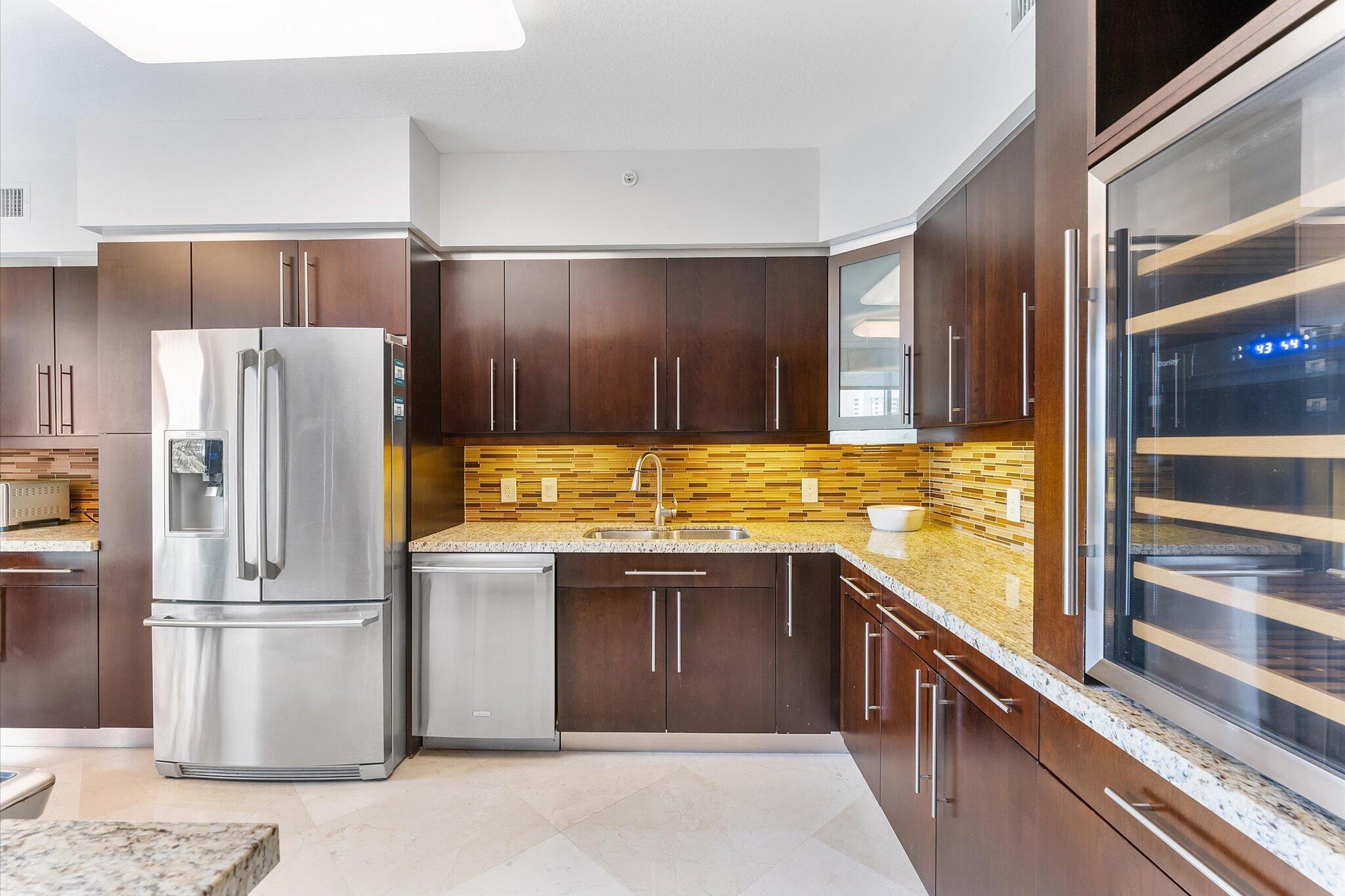 3100 N Ocean Boulevard 407 Property Photo 13
