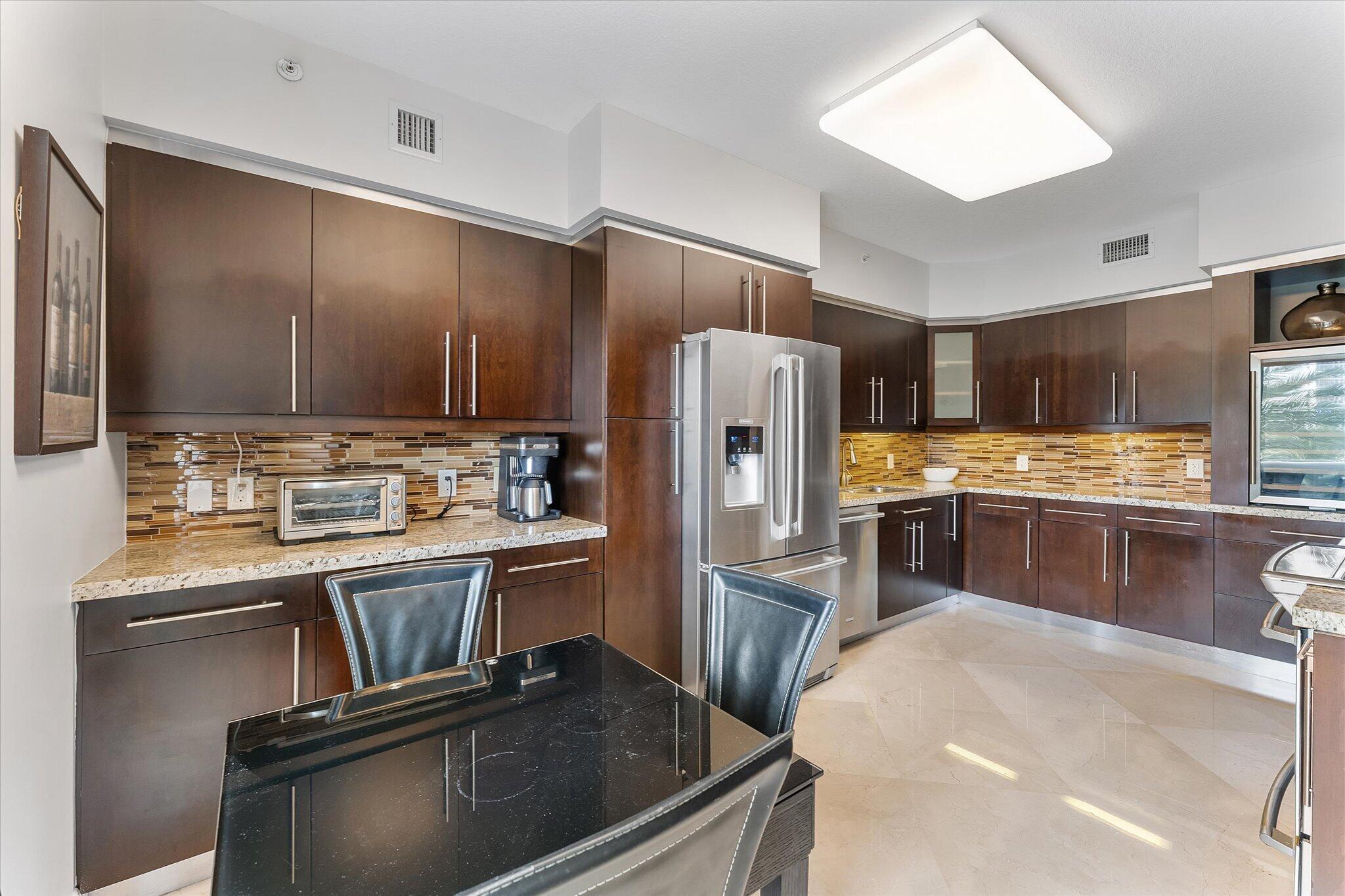 3100 N Ocean Boulevard 407 Property Photo 14