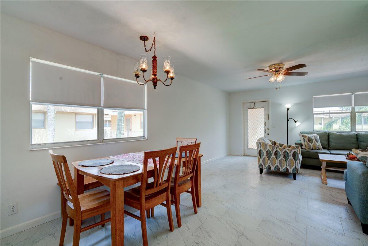 222 Saxony E 222 Property Photo 5