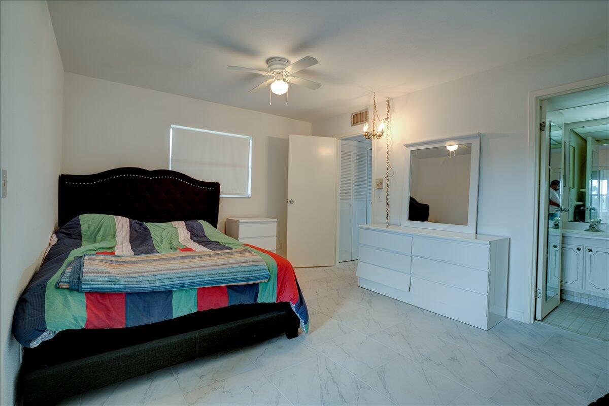 222 Saxony E 222 Property Photo 11
