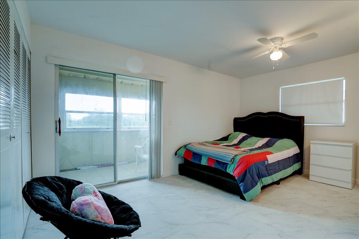 222 Saxony E 222 Property Photo 12