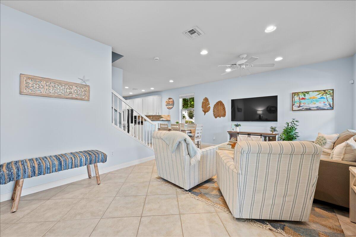 1346 S Jeaga Drive Property Photo 6