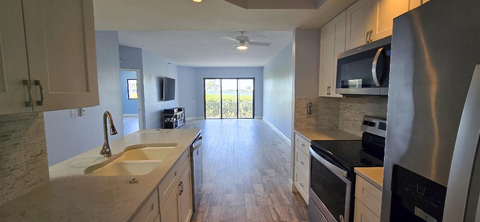 200 Waterway Road 104 Property Photo 11