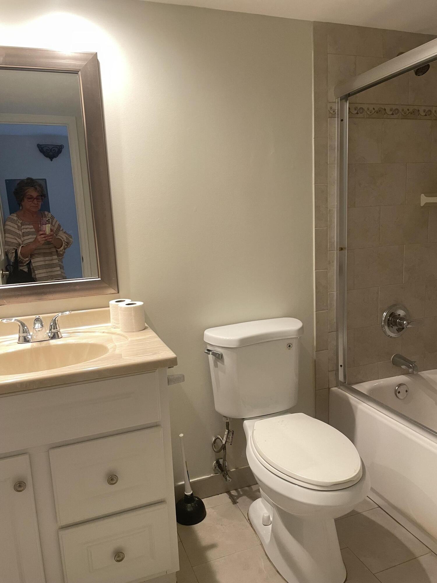 498 Piedmont K 498 Property Photo 15