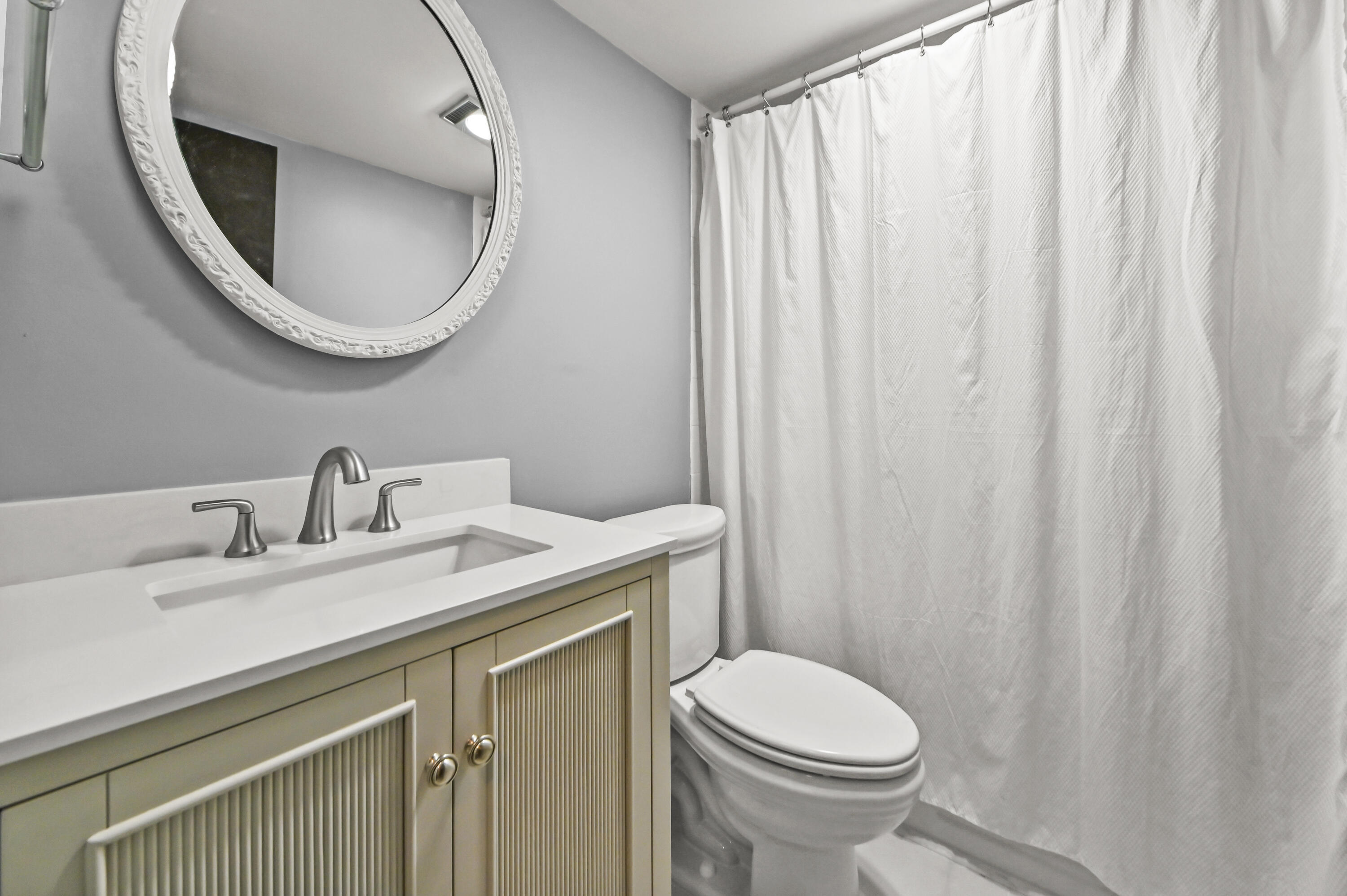 308 Golfview Road 101 Property Photo 20