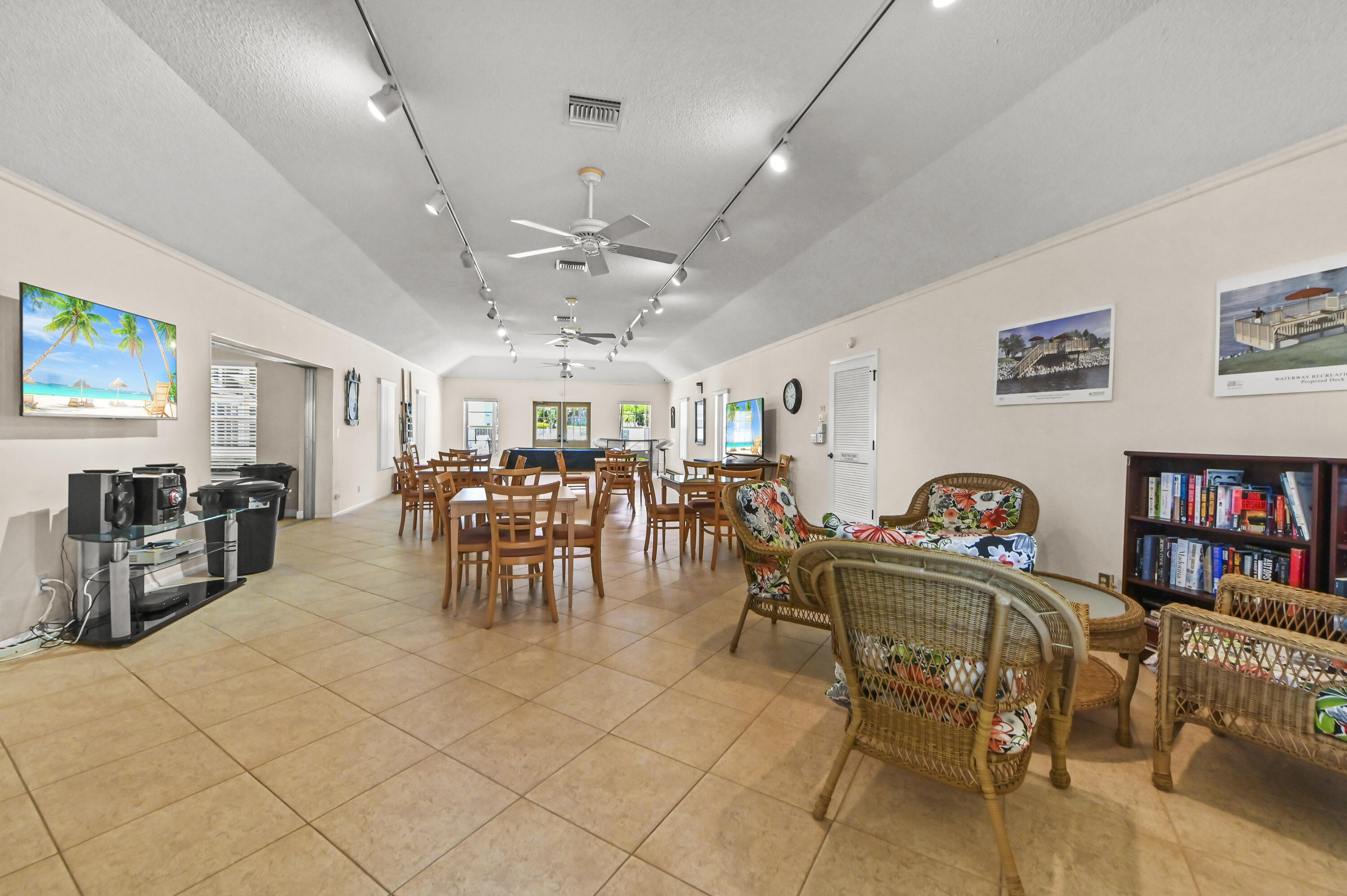 308 Golfview Road 101 Property Photo 31
