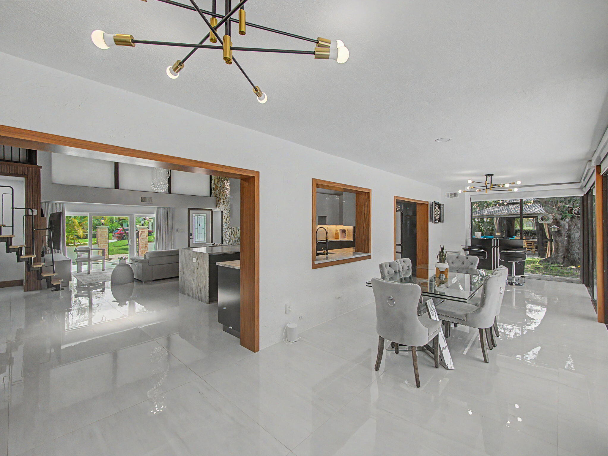 21521 Sassafras Road Property Photo 13