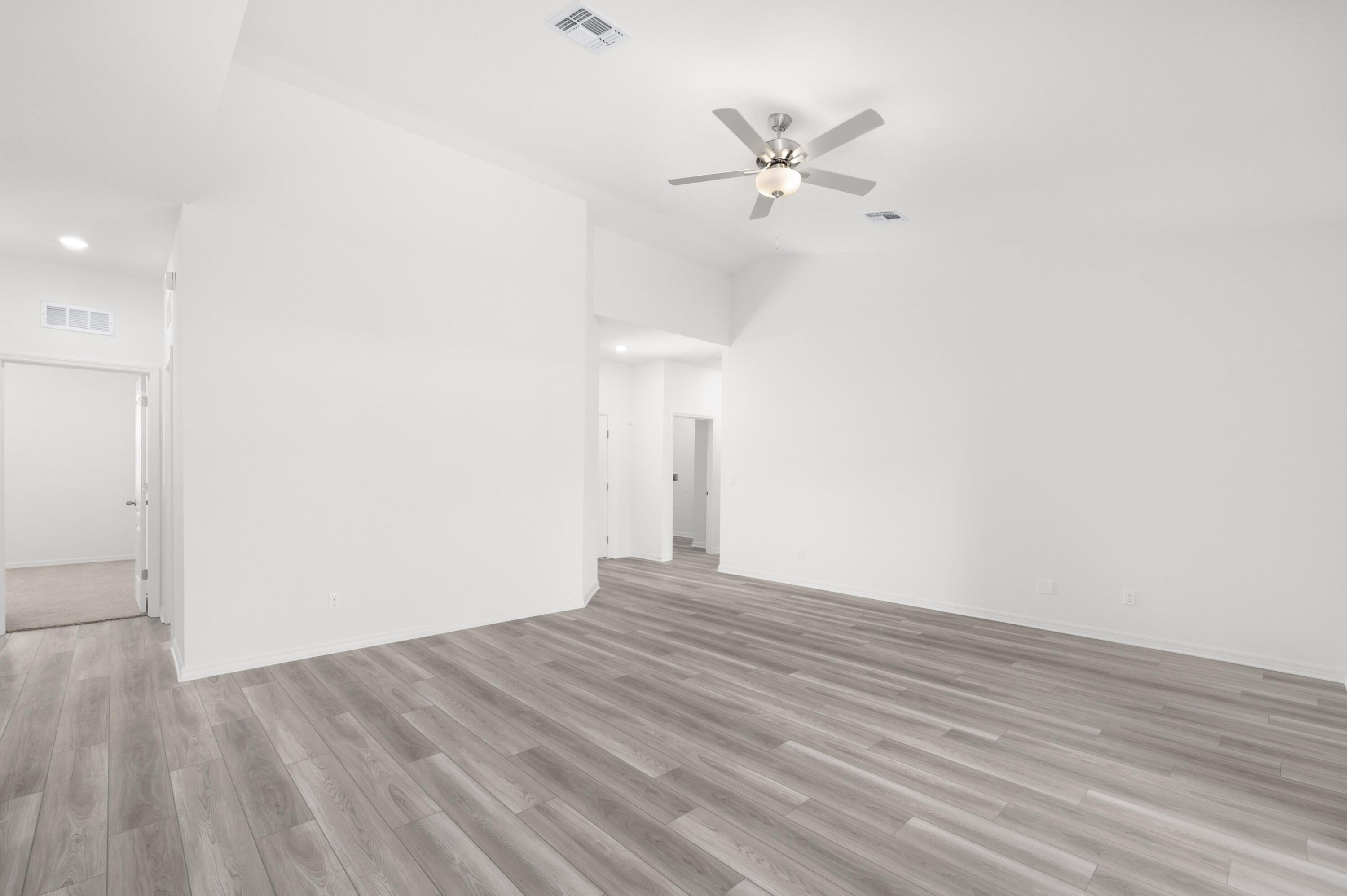 7725 95th Avenue Property Photo 12
