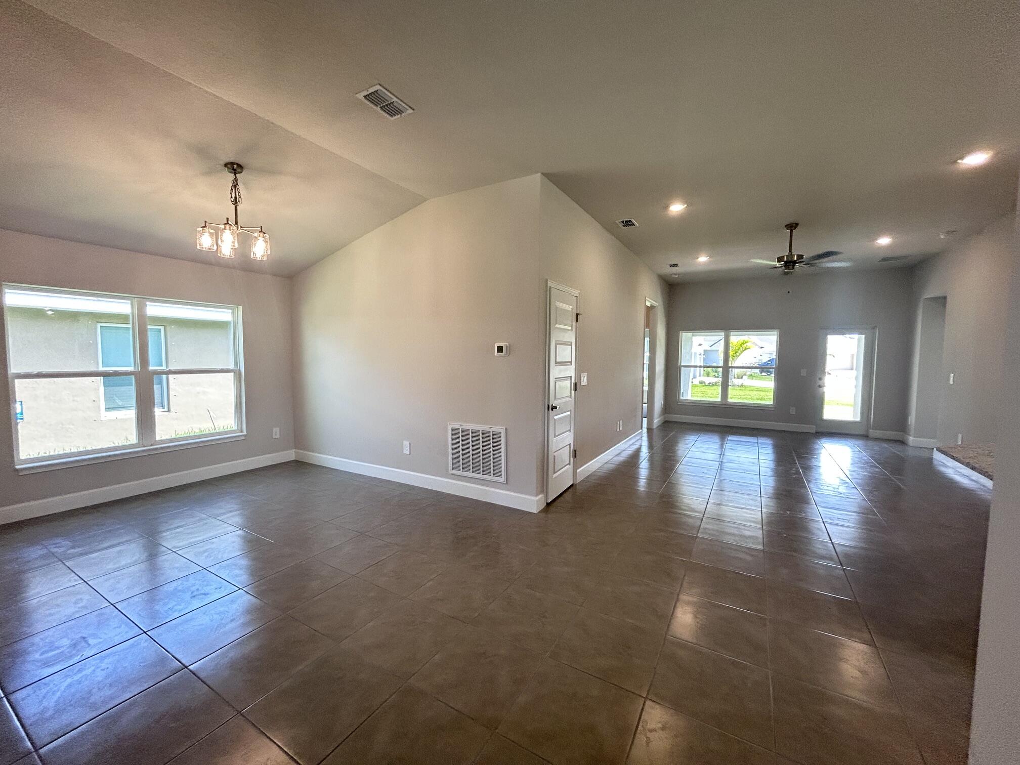 5747 Waterstone Boulevard Property Photo 8