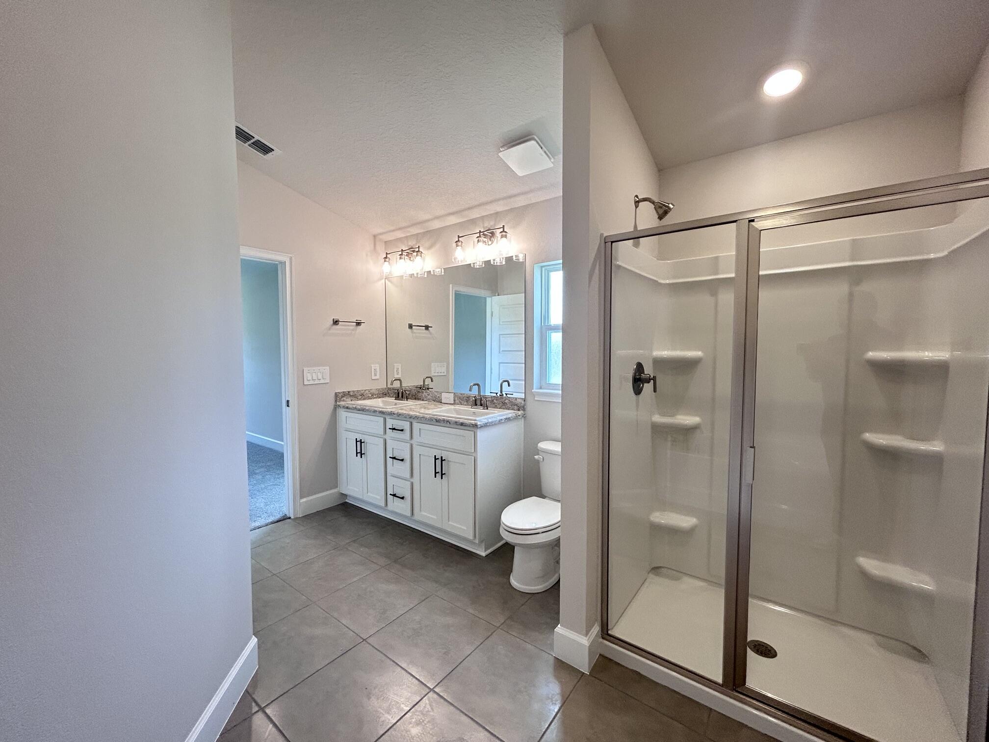 5747 Waterstone Boulevard Property Photo 9
