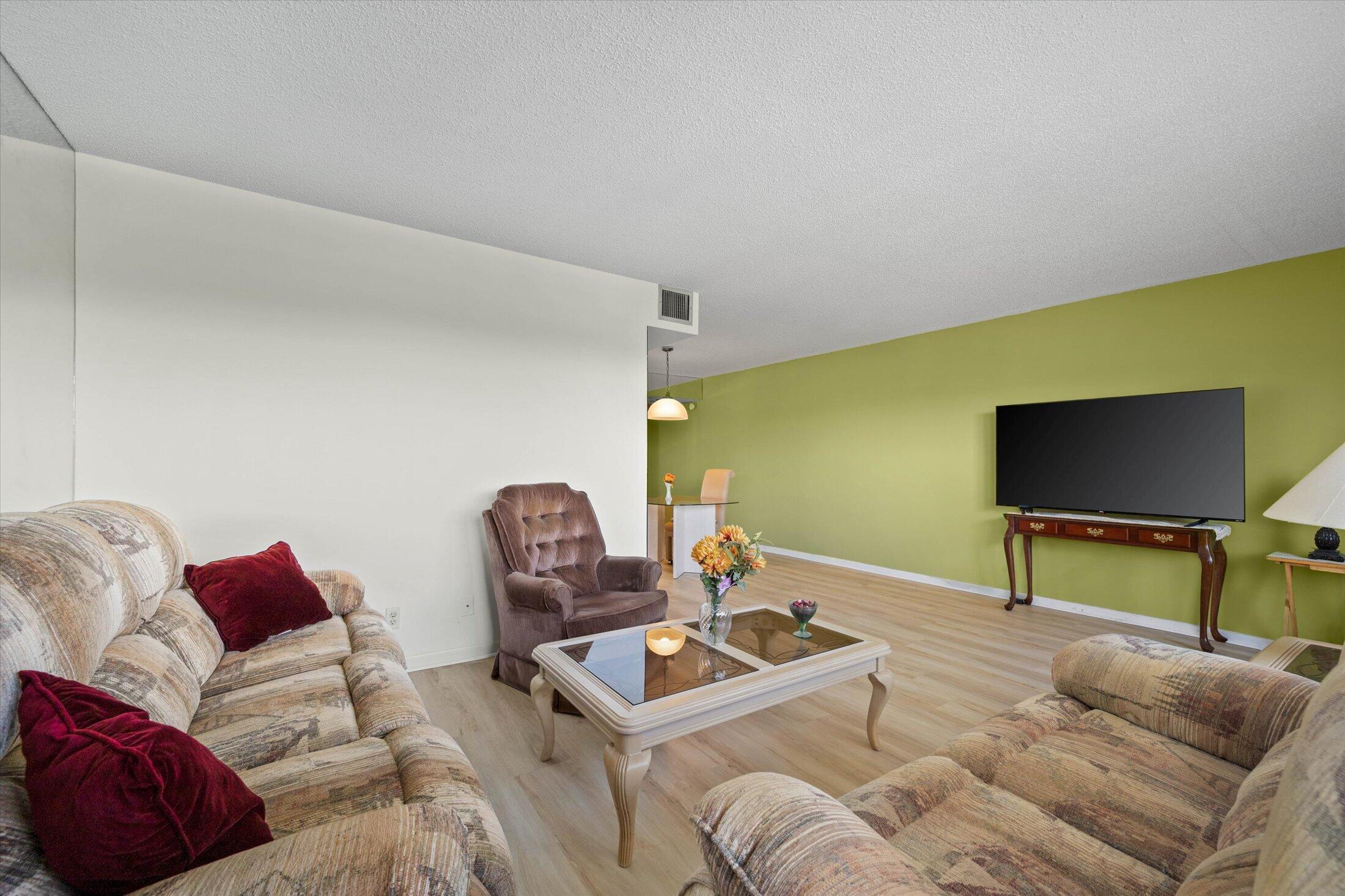 1805 Eleuthera Point G3 Property Photo 10