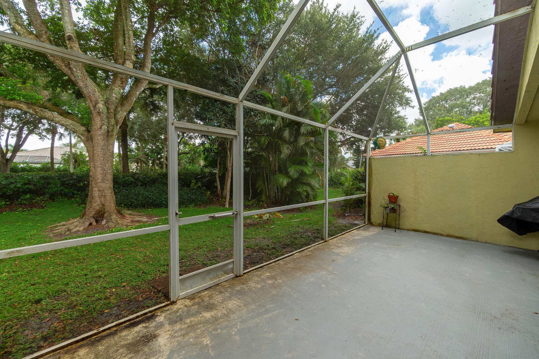 149 Cove Road Property Photo 23