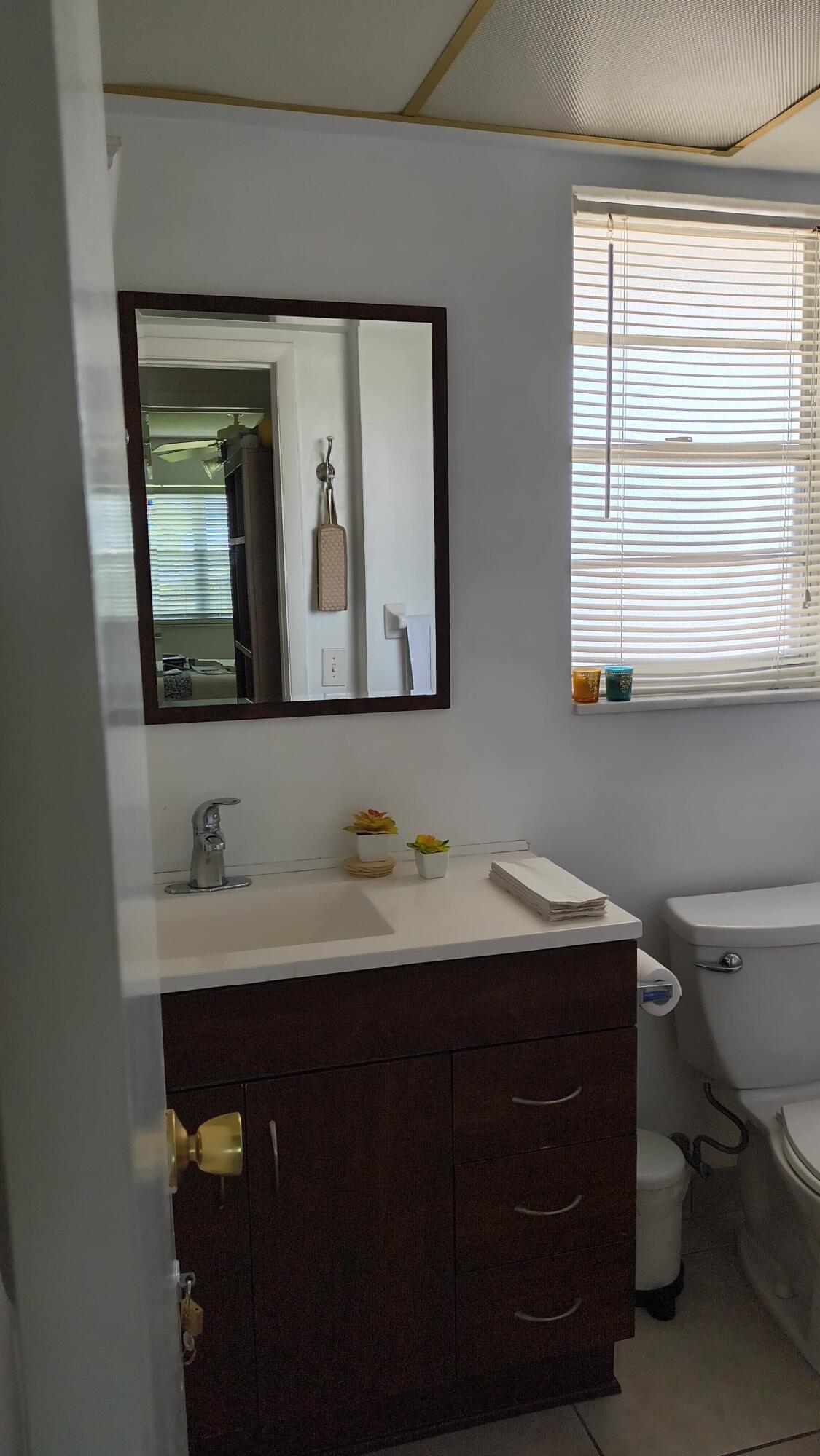 201 S Golf Boulevard 2002 Property Photo 6