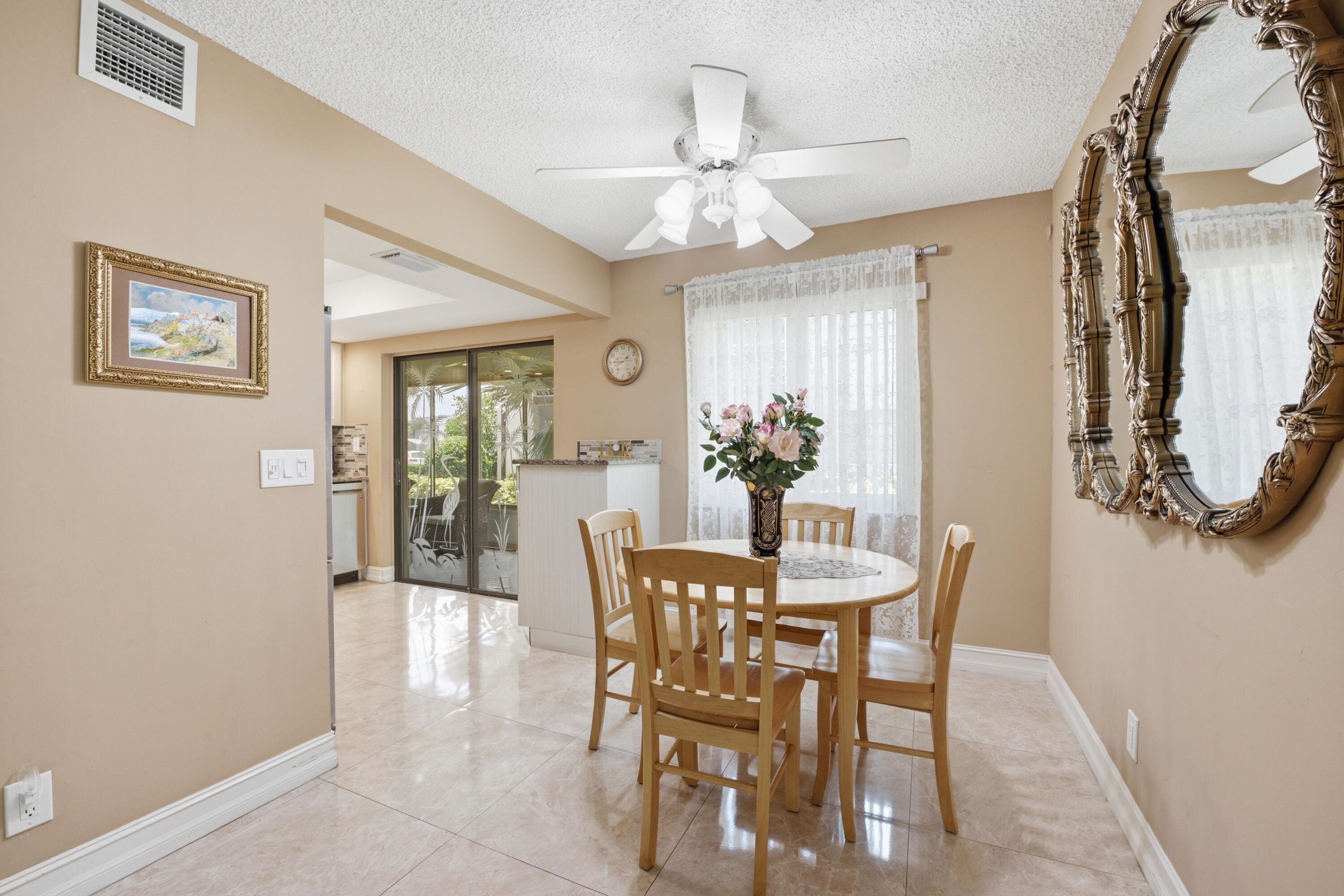 54 Capri B Property Photo 4