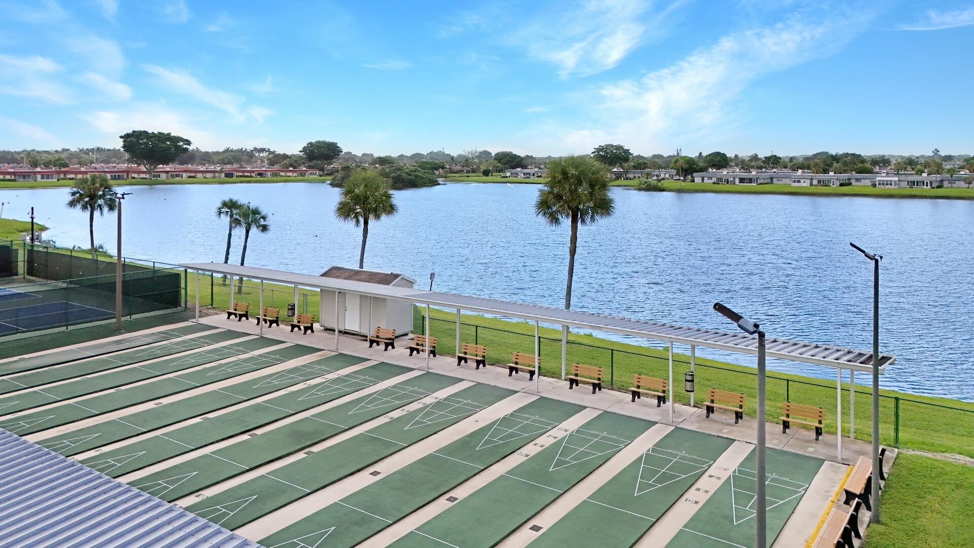 54 Capri B Property Photo 32