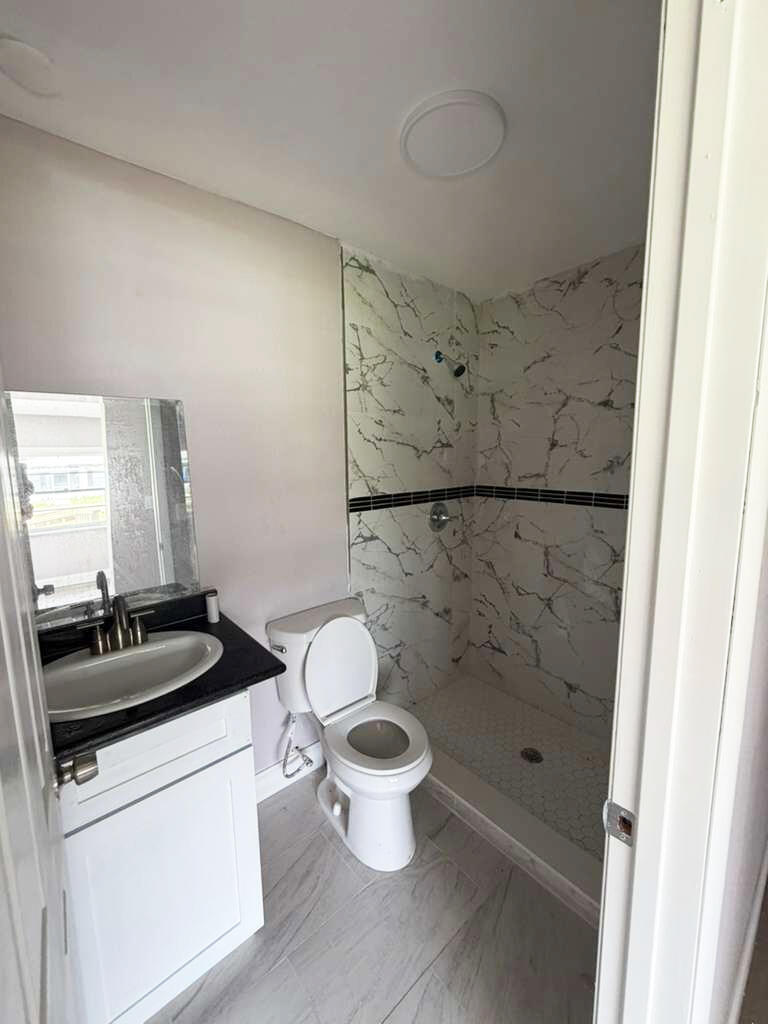 4250 29th Avenue Property Photo 16