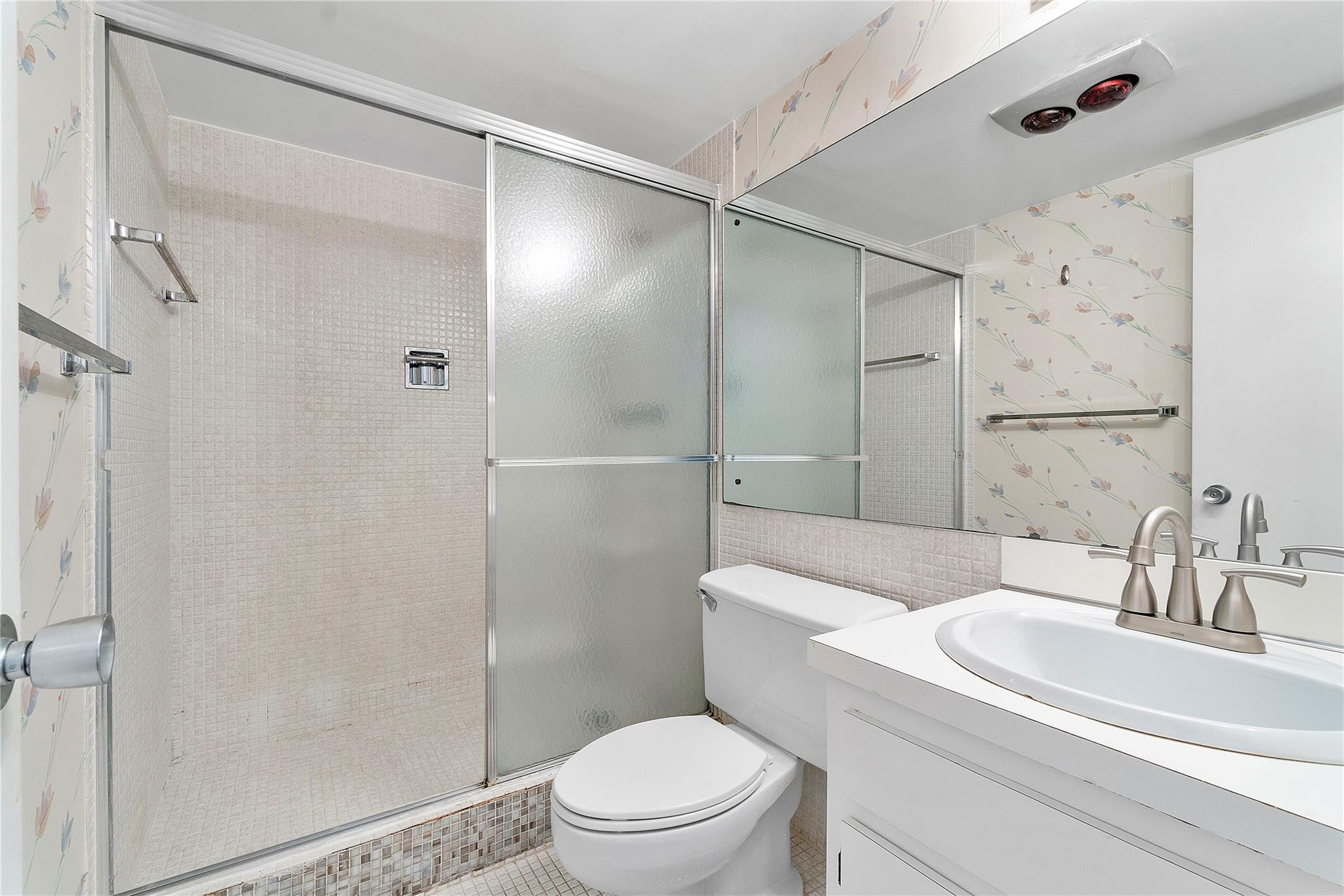9101 W Sample Road 402 Property Photo 17