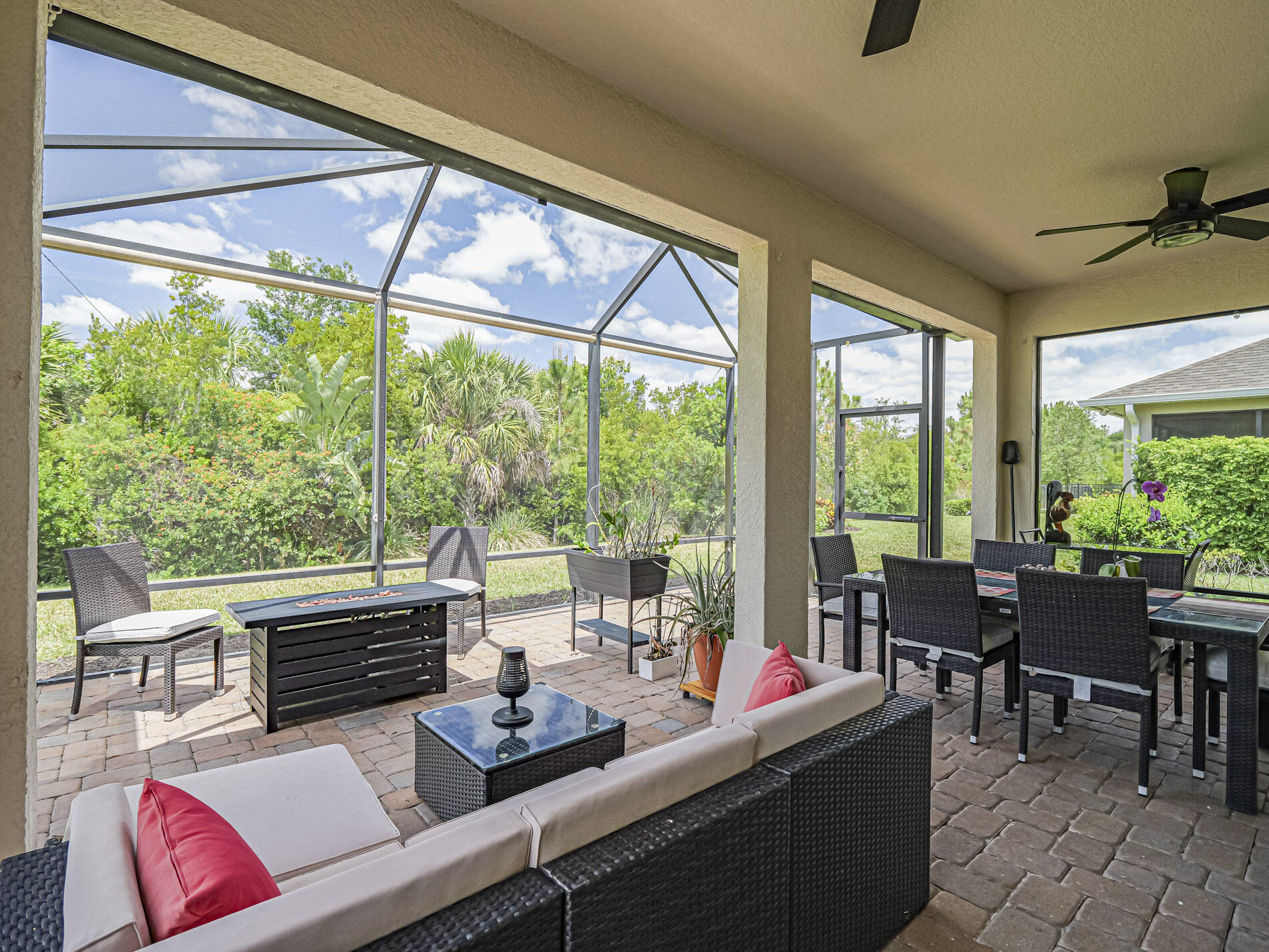 3409 Wild Banyan Way Property Photo 23