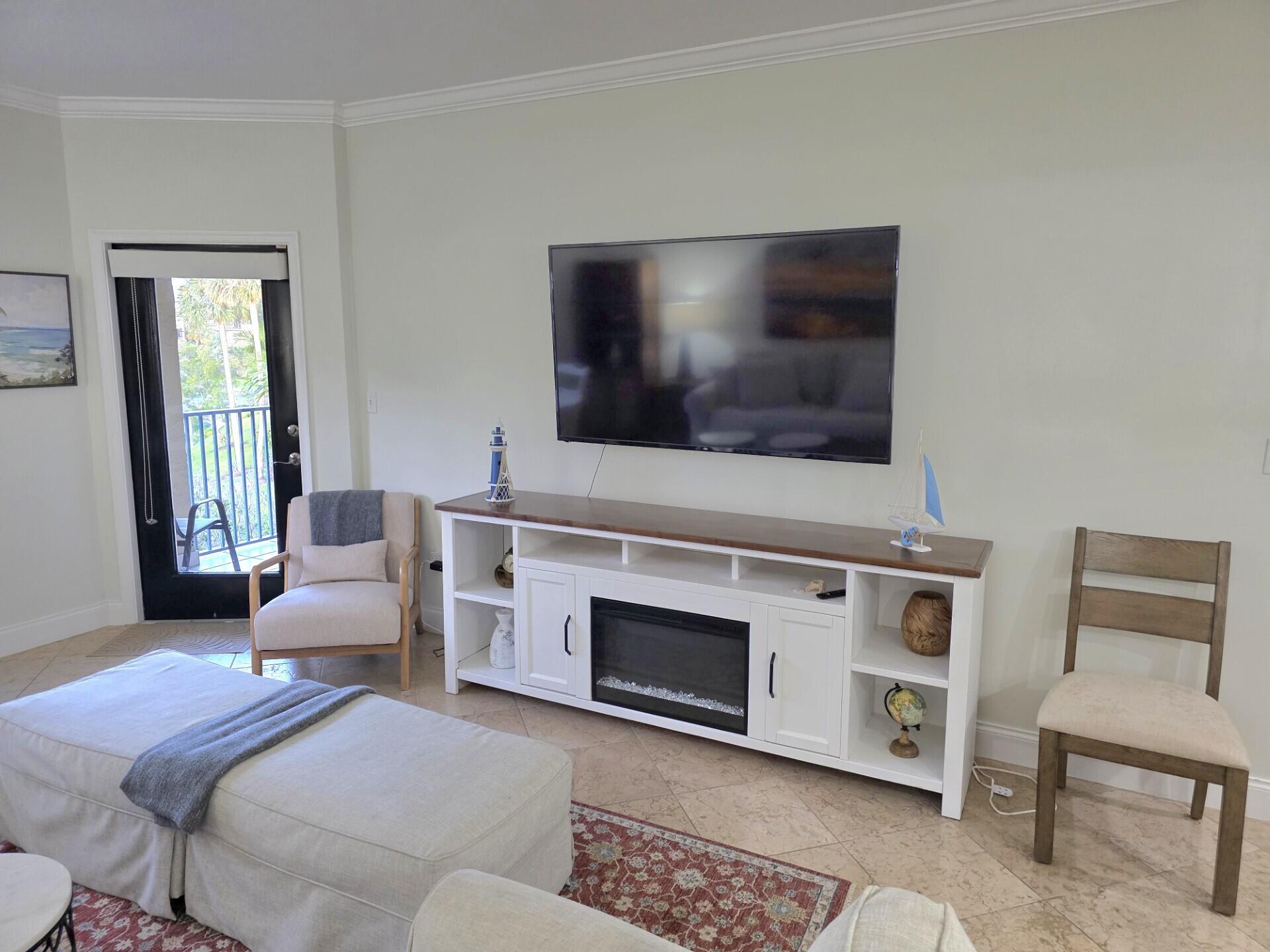 300 Uno Lago Drive 303 Property Photo 15