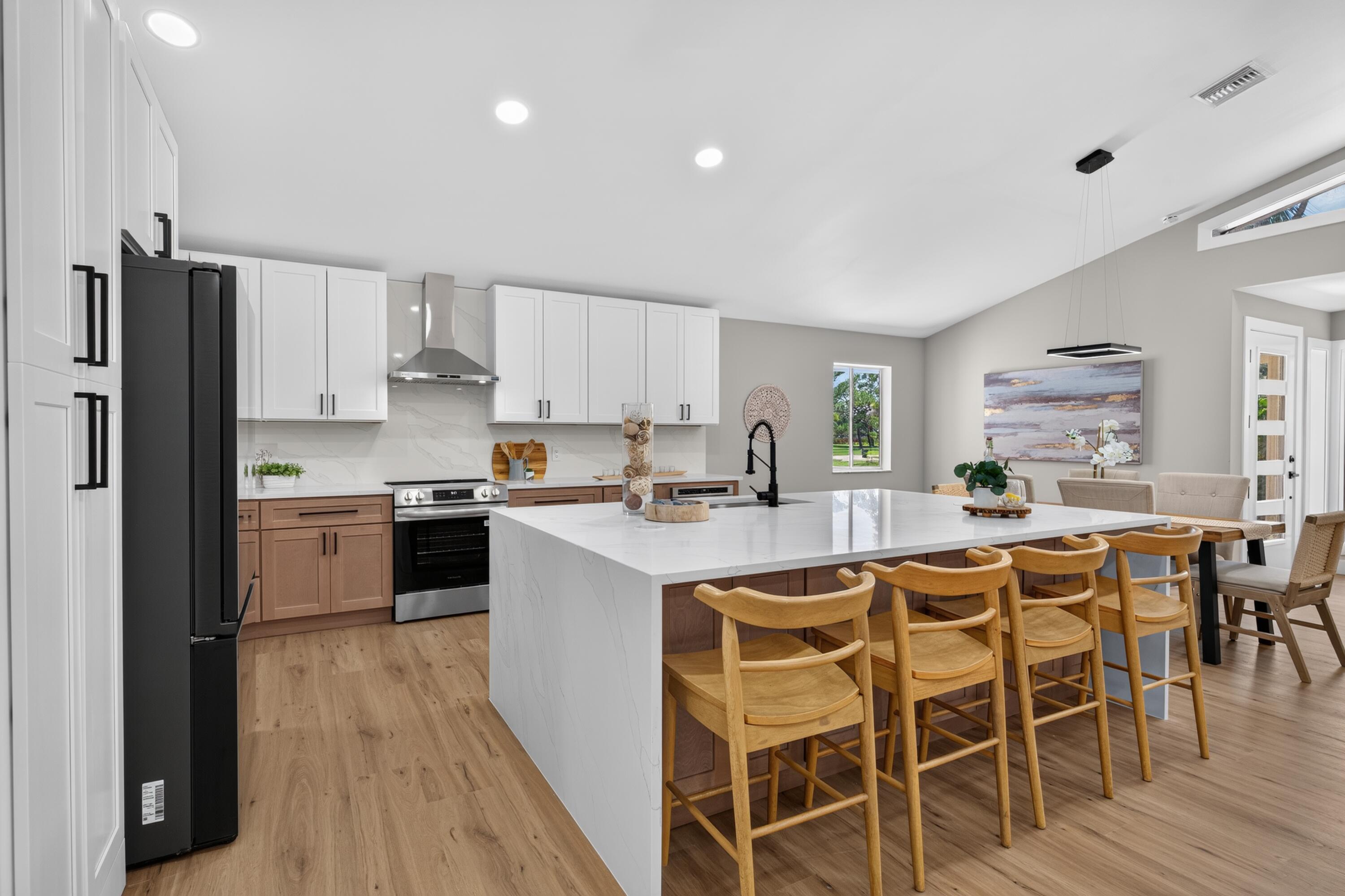 4101 Sw Bimini Circle N Property Photo 4